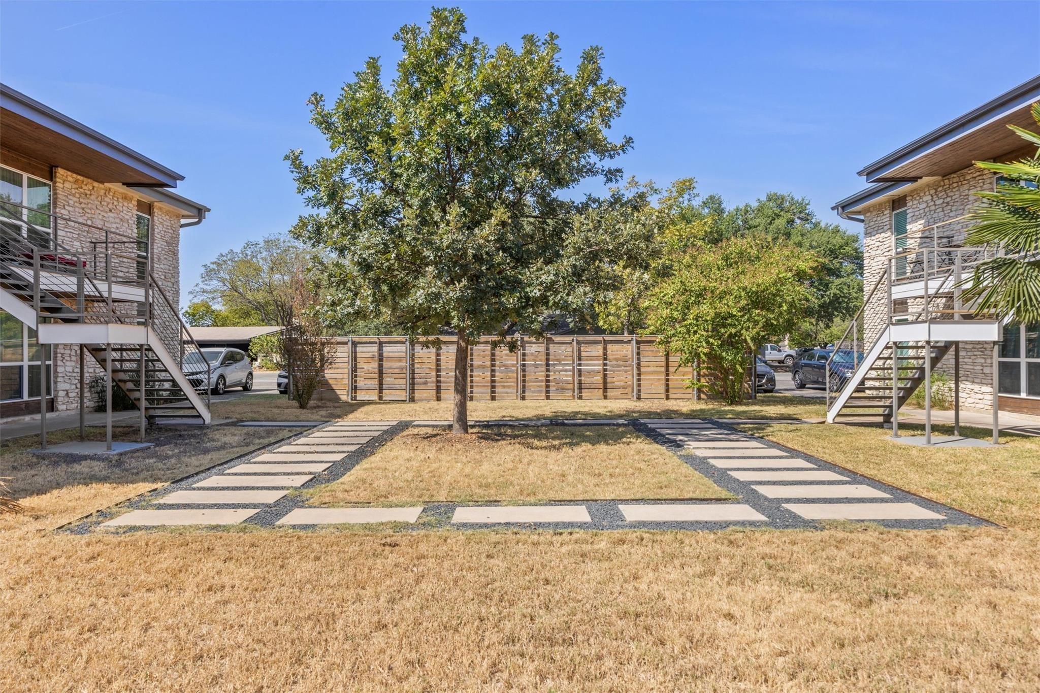 Putnam Dr, Austin, TX 78757