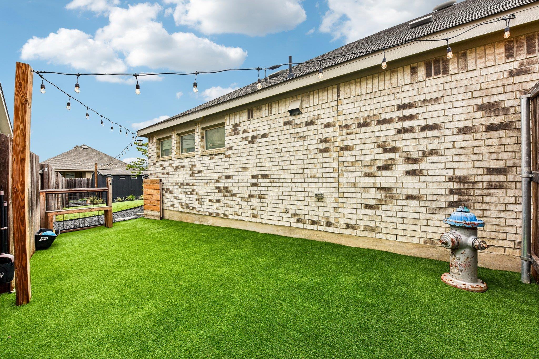 Bay Breeze Dr, Kyle, TX 78640