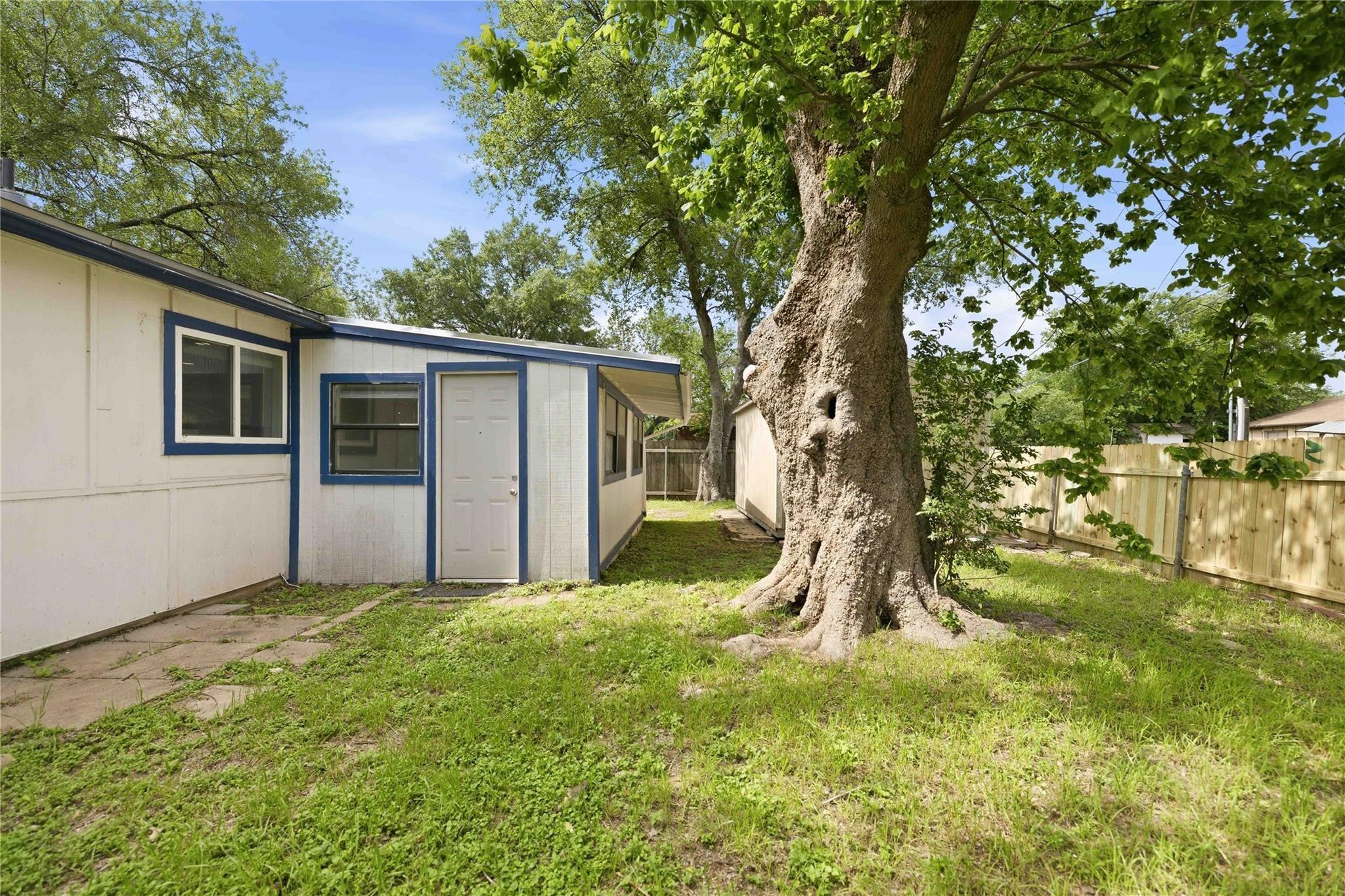 Turnstone Dr, Austin, TX 78744