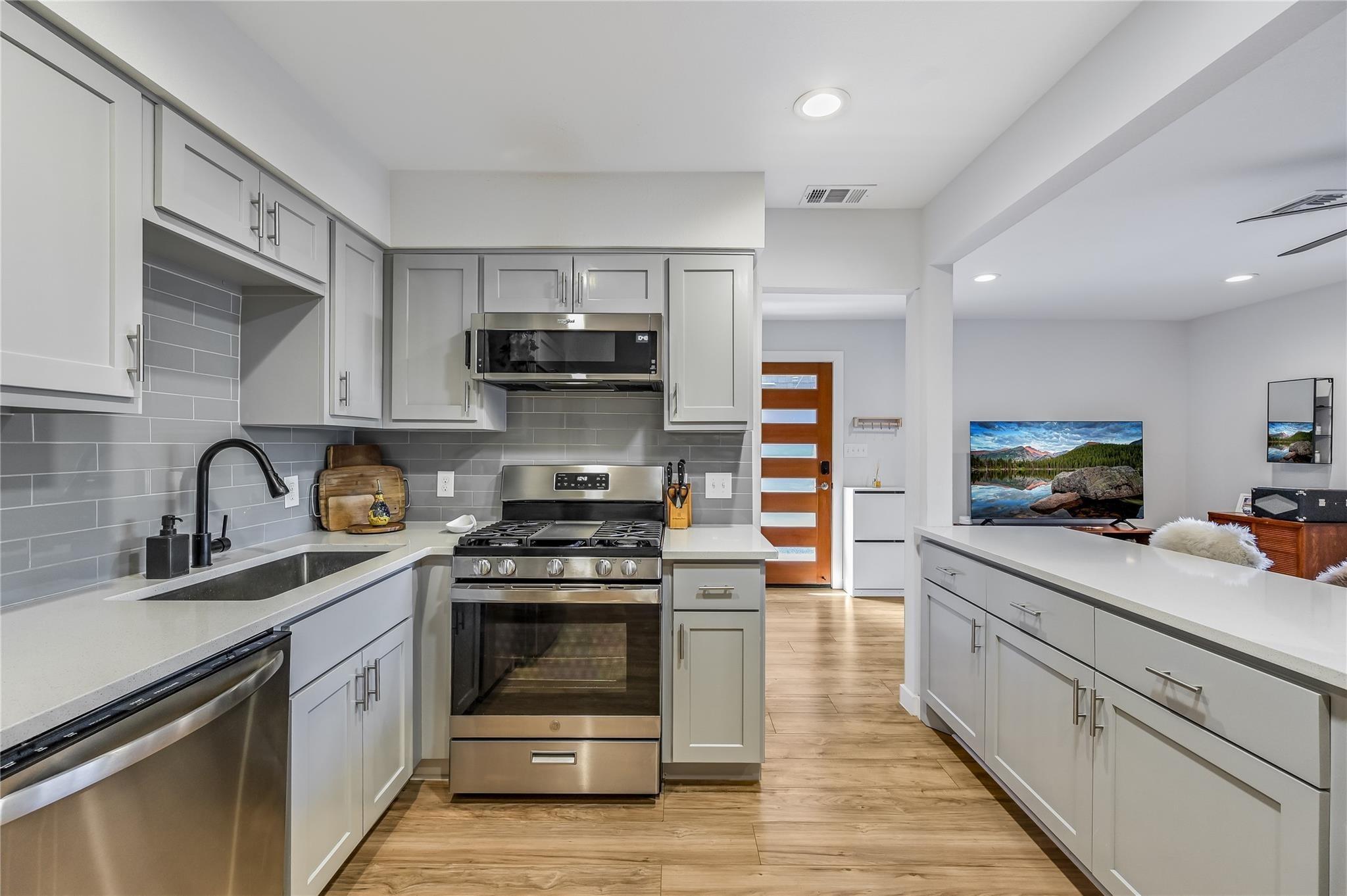 W Gate Blvd, Austin, TX 78745