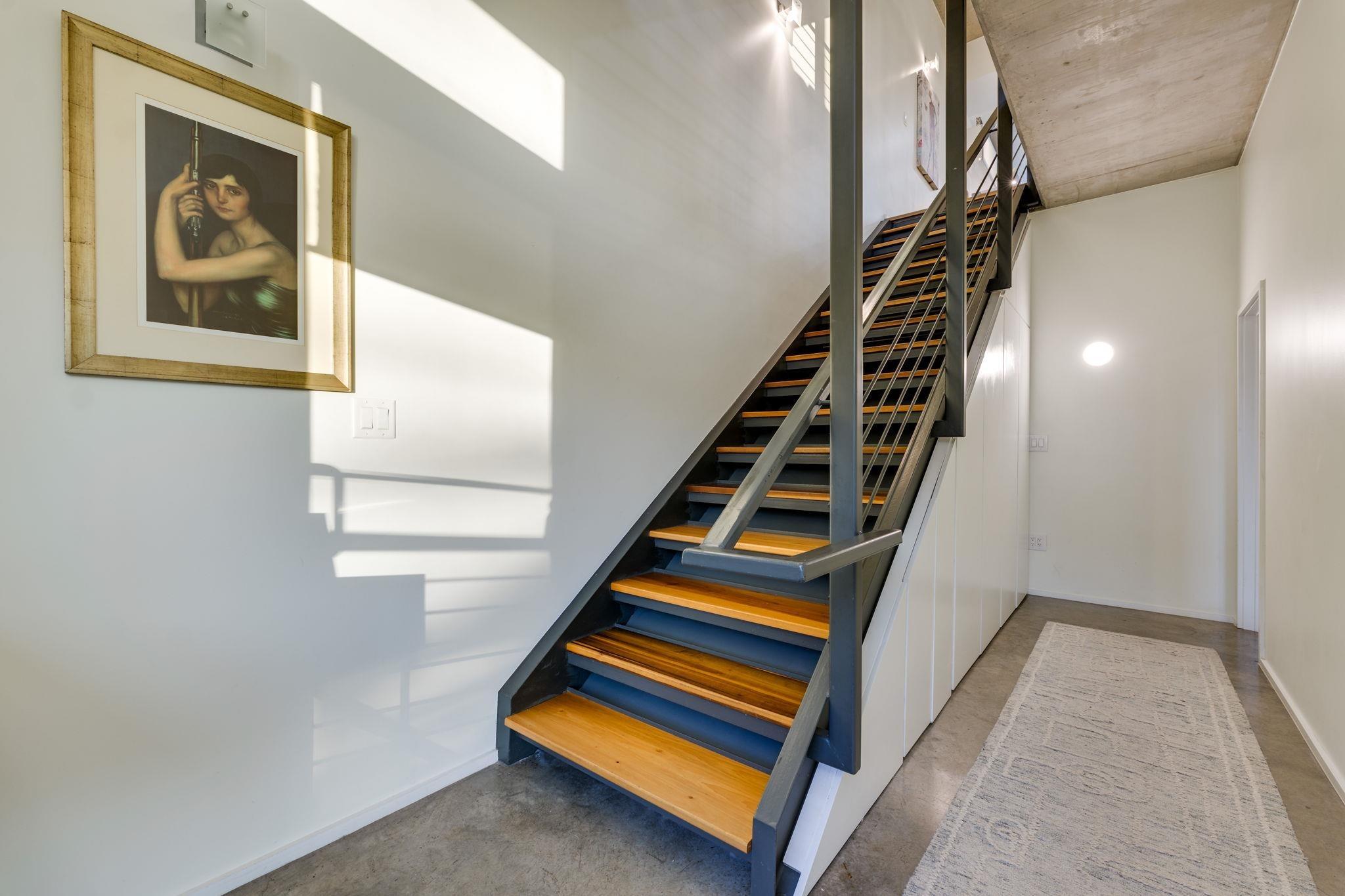 S 5th St, Austin, TX 78704