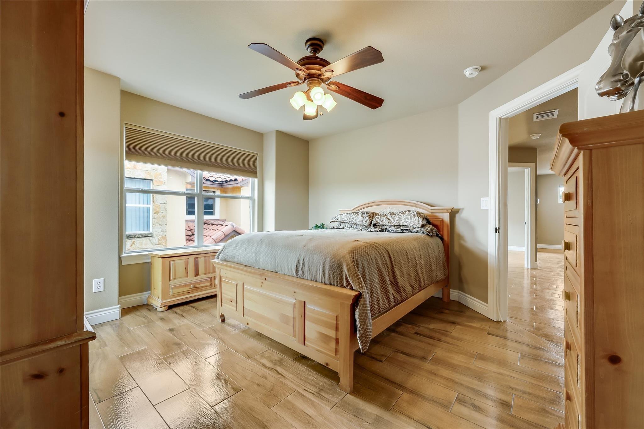 American Dr, Lago Vista, TX 78645
