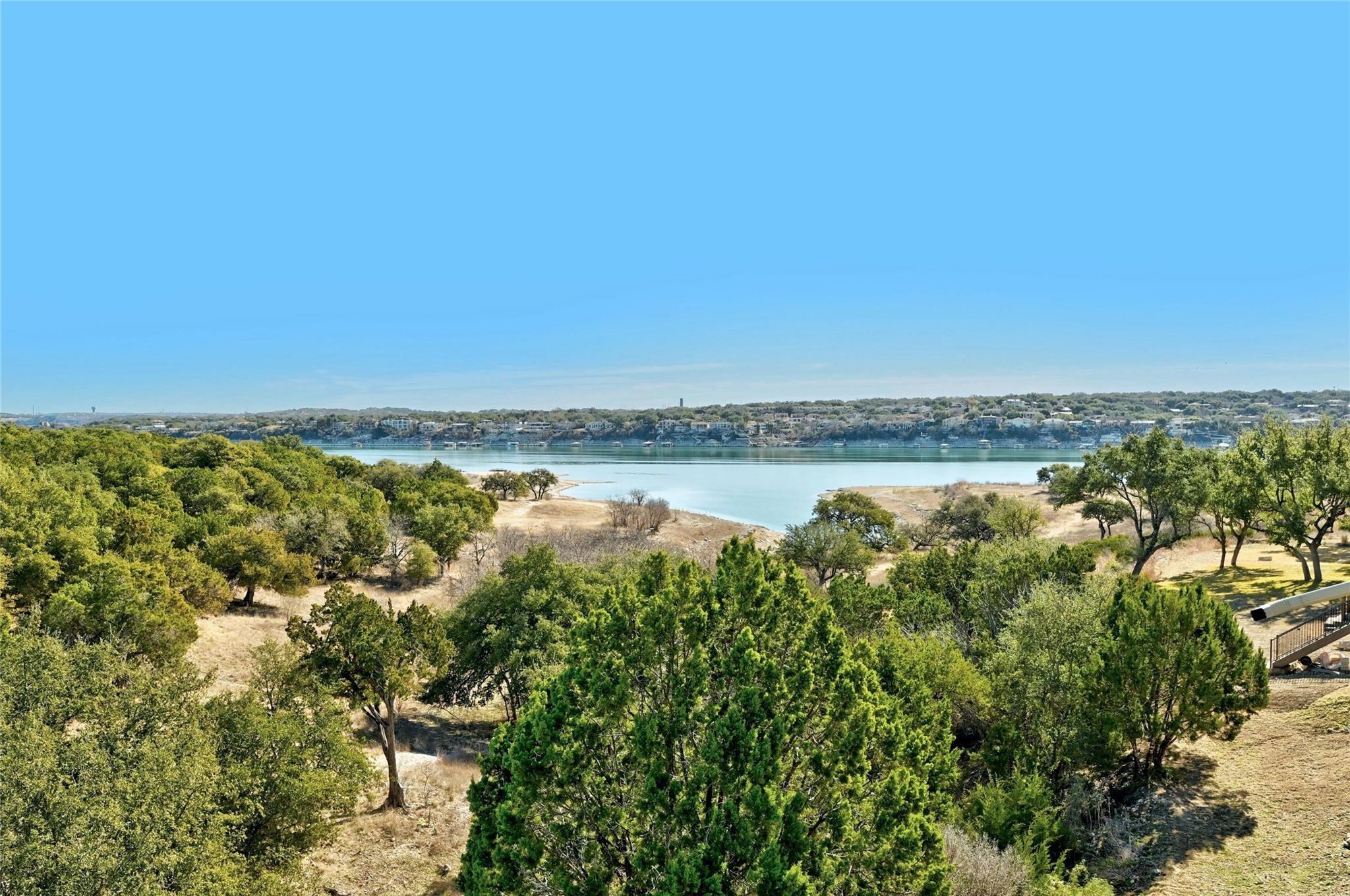 Comanche Pt, Point Venture, TX 78645