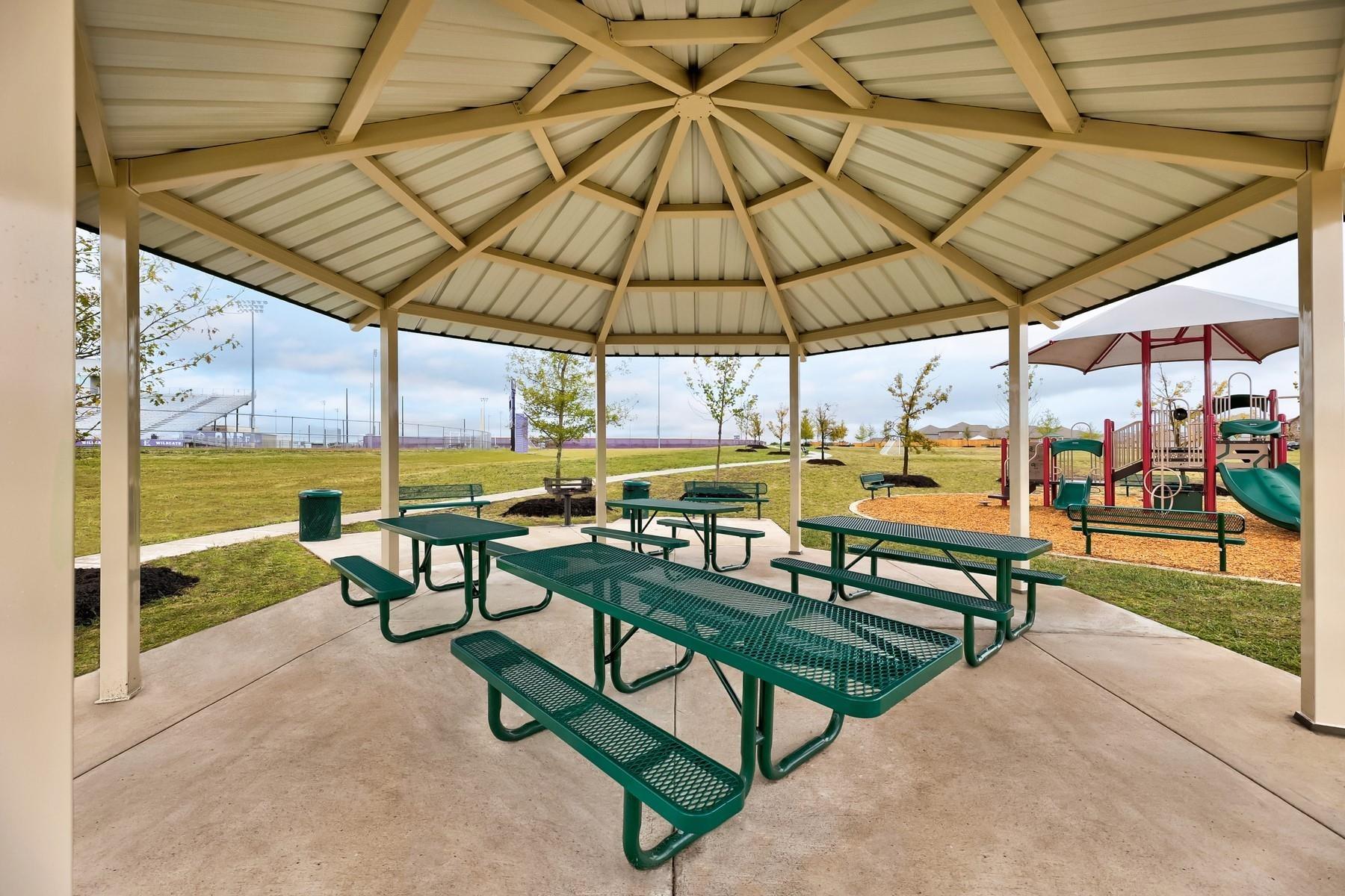 Wahlbergs Way, Elgin, TX 78621