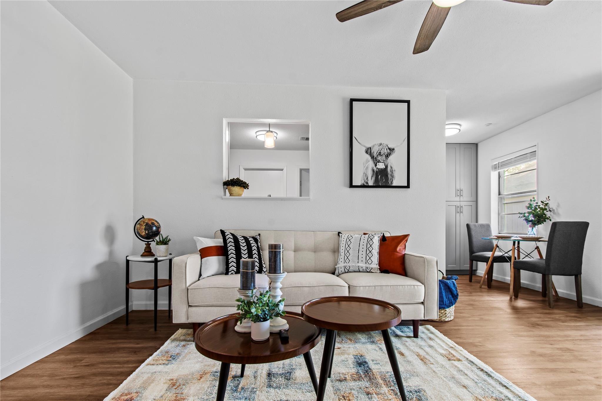 Gilmore St, Taylor, TX 76574