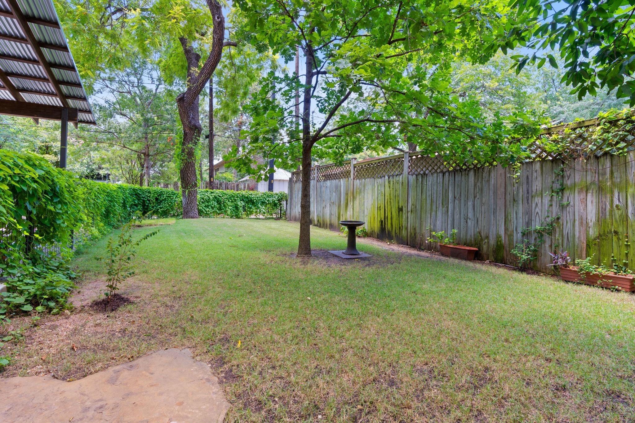 E 39th St, Austin, TX 78751
