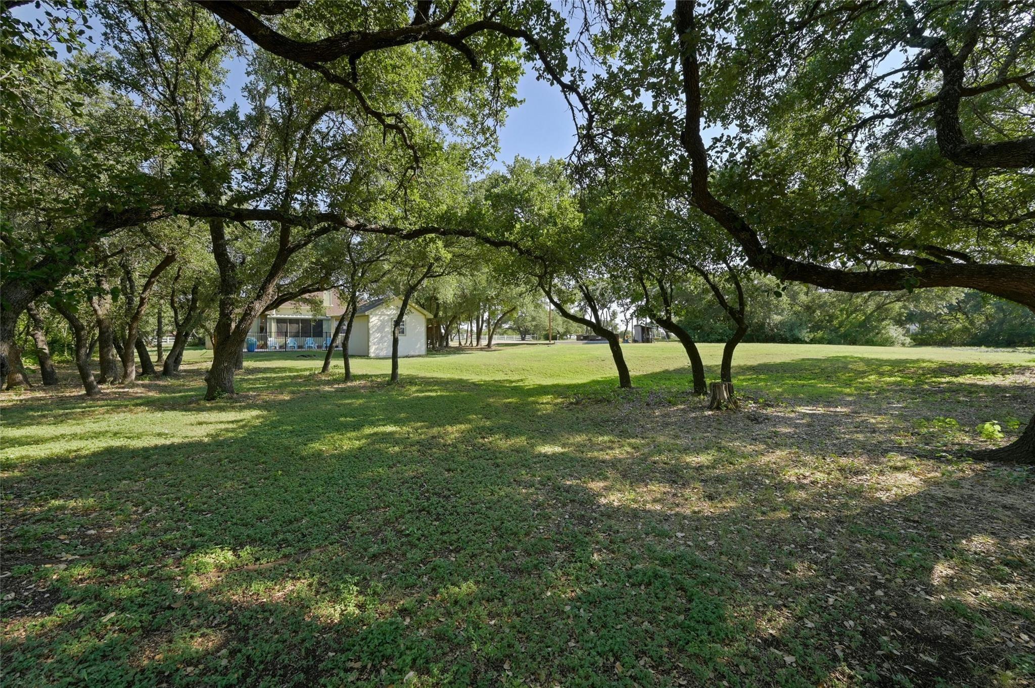Sundance Trl, Liberty Hill, TX 78642