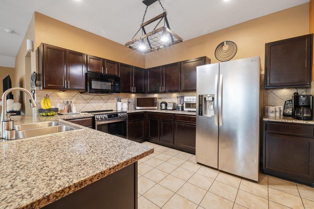 Montrelia Dr, Austin, TX 78724