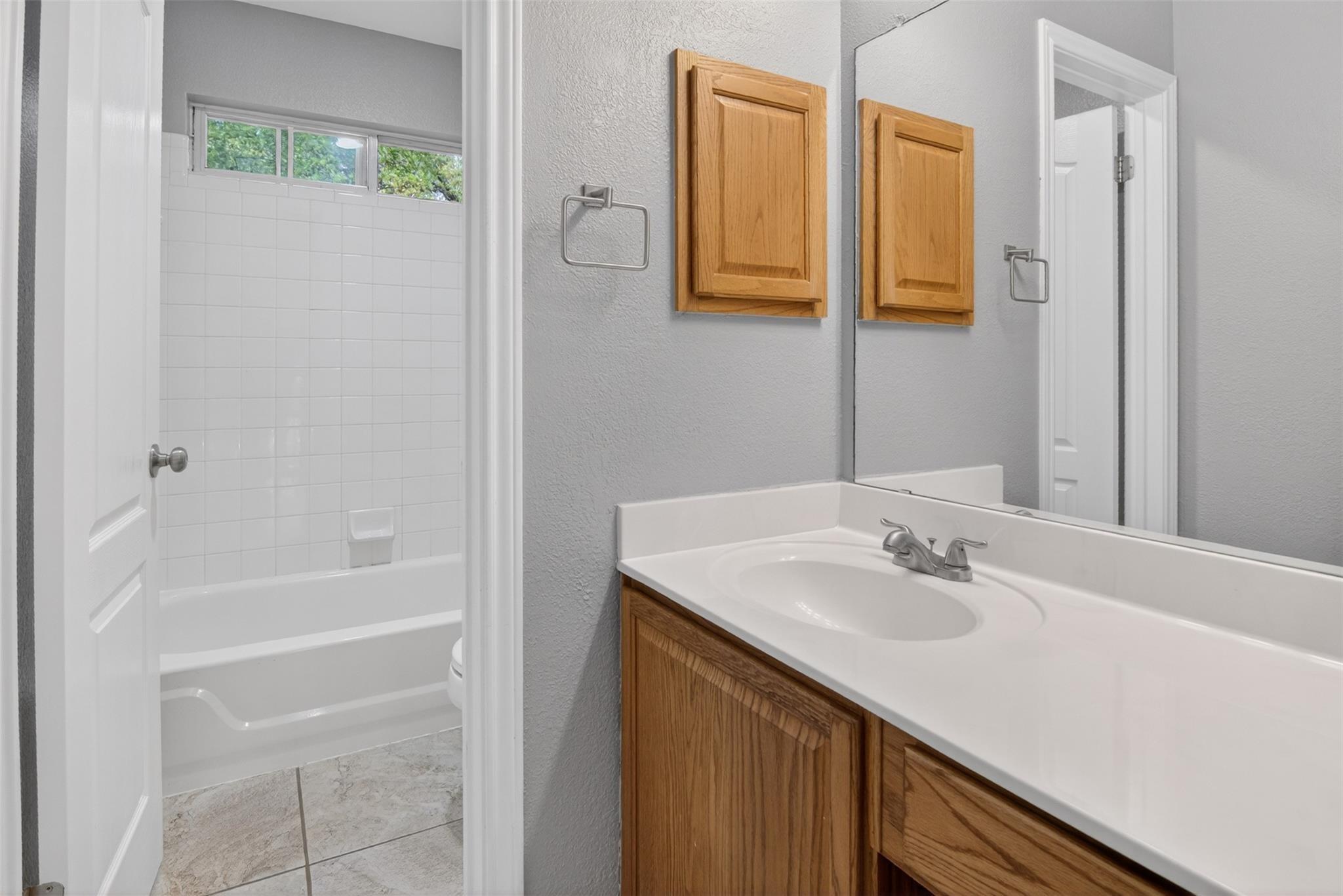 Nightingale Dr, Cedar Park, TX 78613