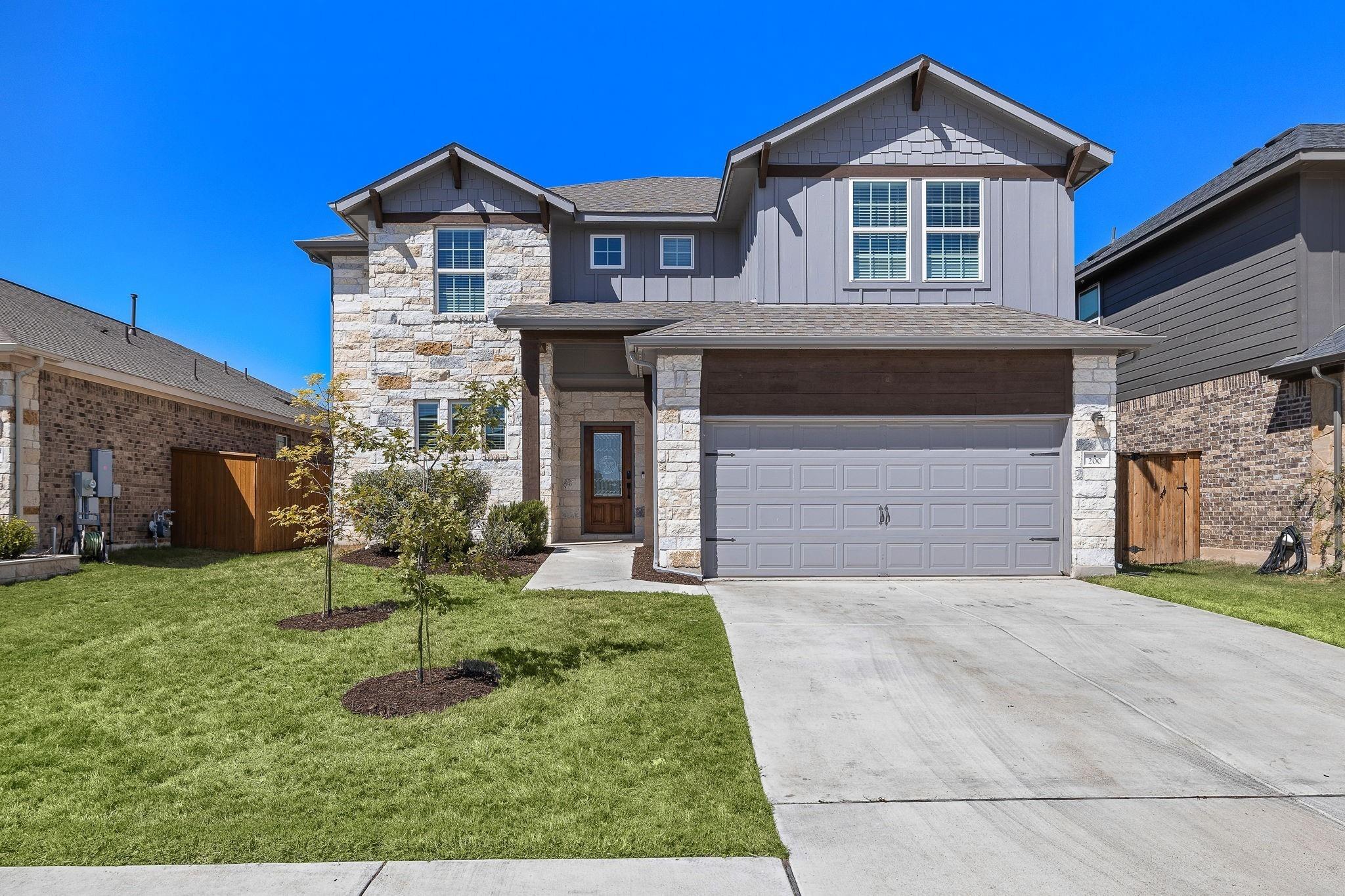 Clear Fork Loop, Liberty Hill, TX 78642