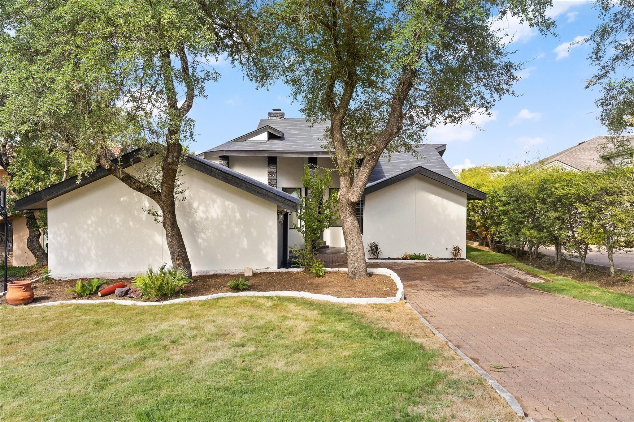 Golf Crest Ln, Lakeway, TX 78734