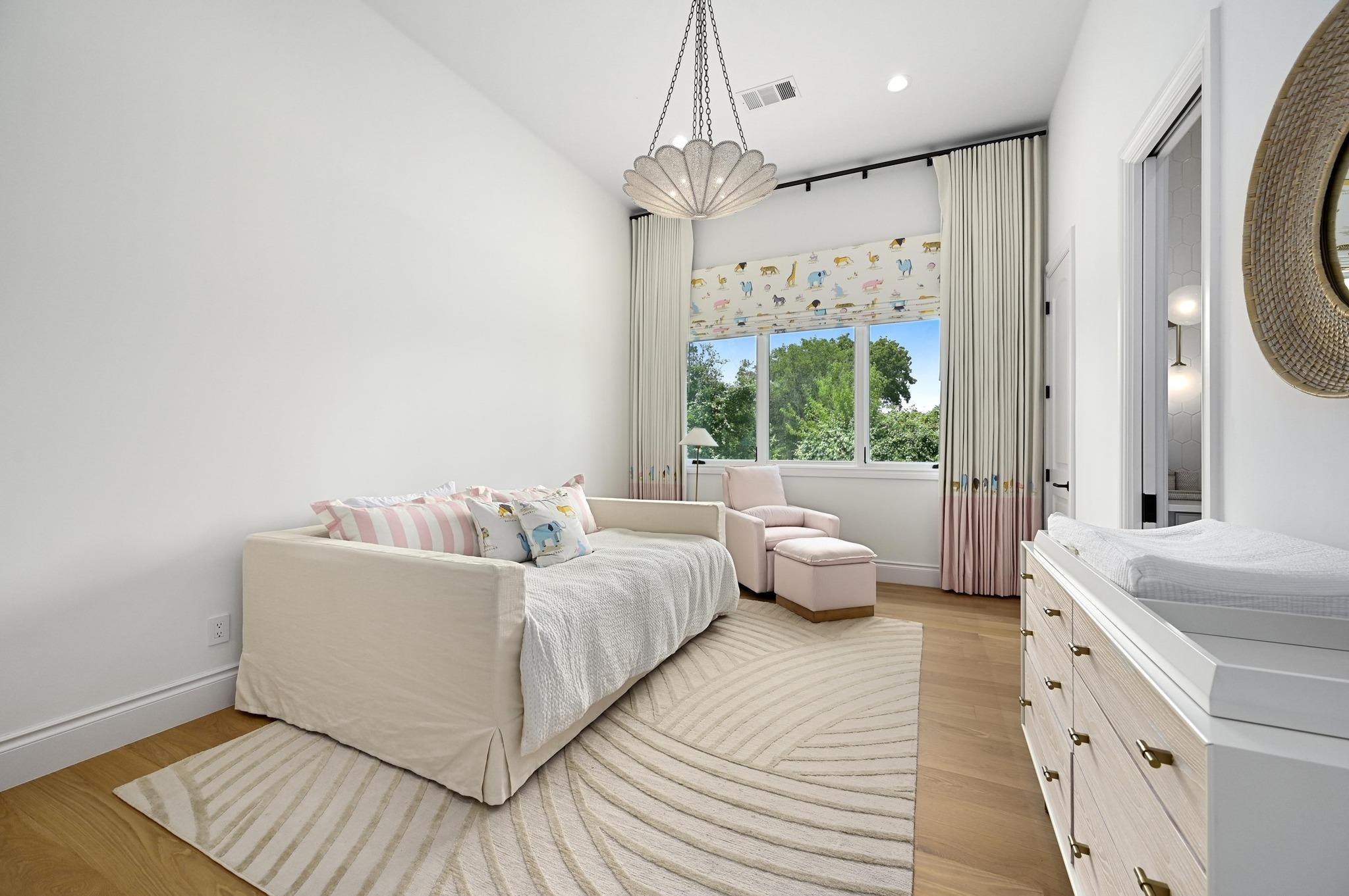 Shore Vista Dr, Austin, TX 78732