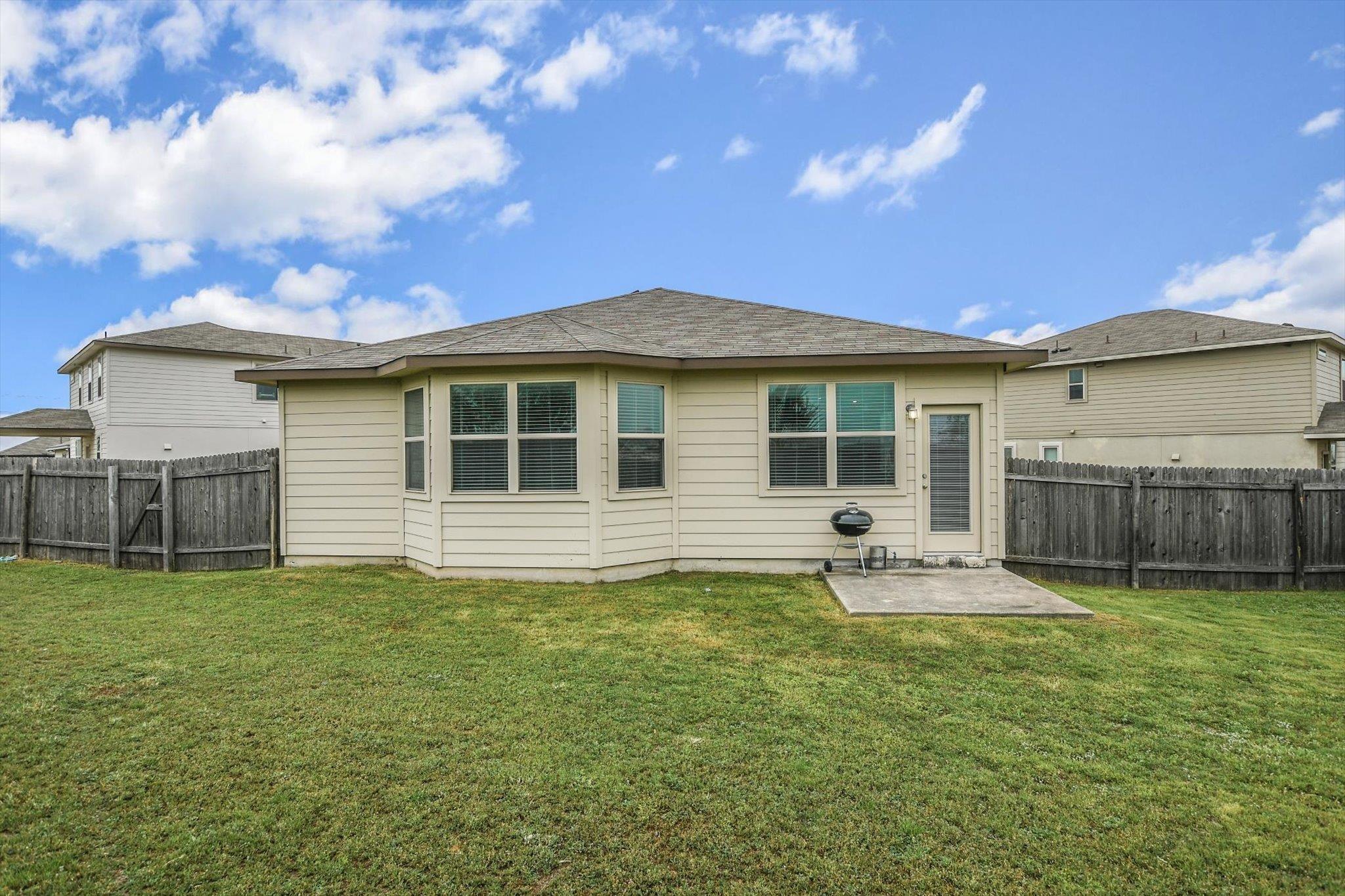 Porano Cir, Round Rock, TX 78665