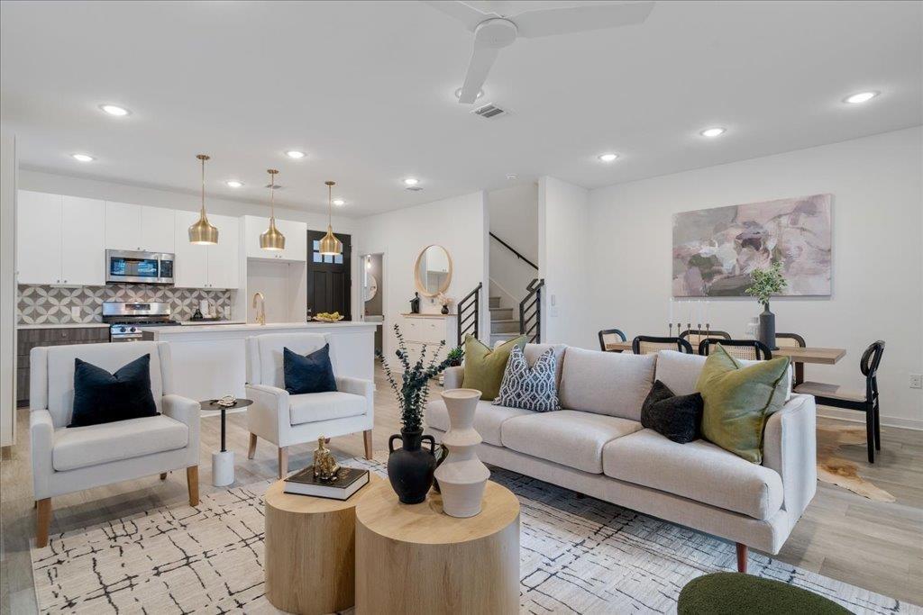 Metcalfe Rd, Austin, TX 78741