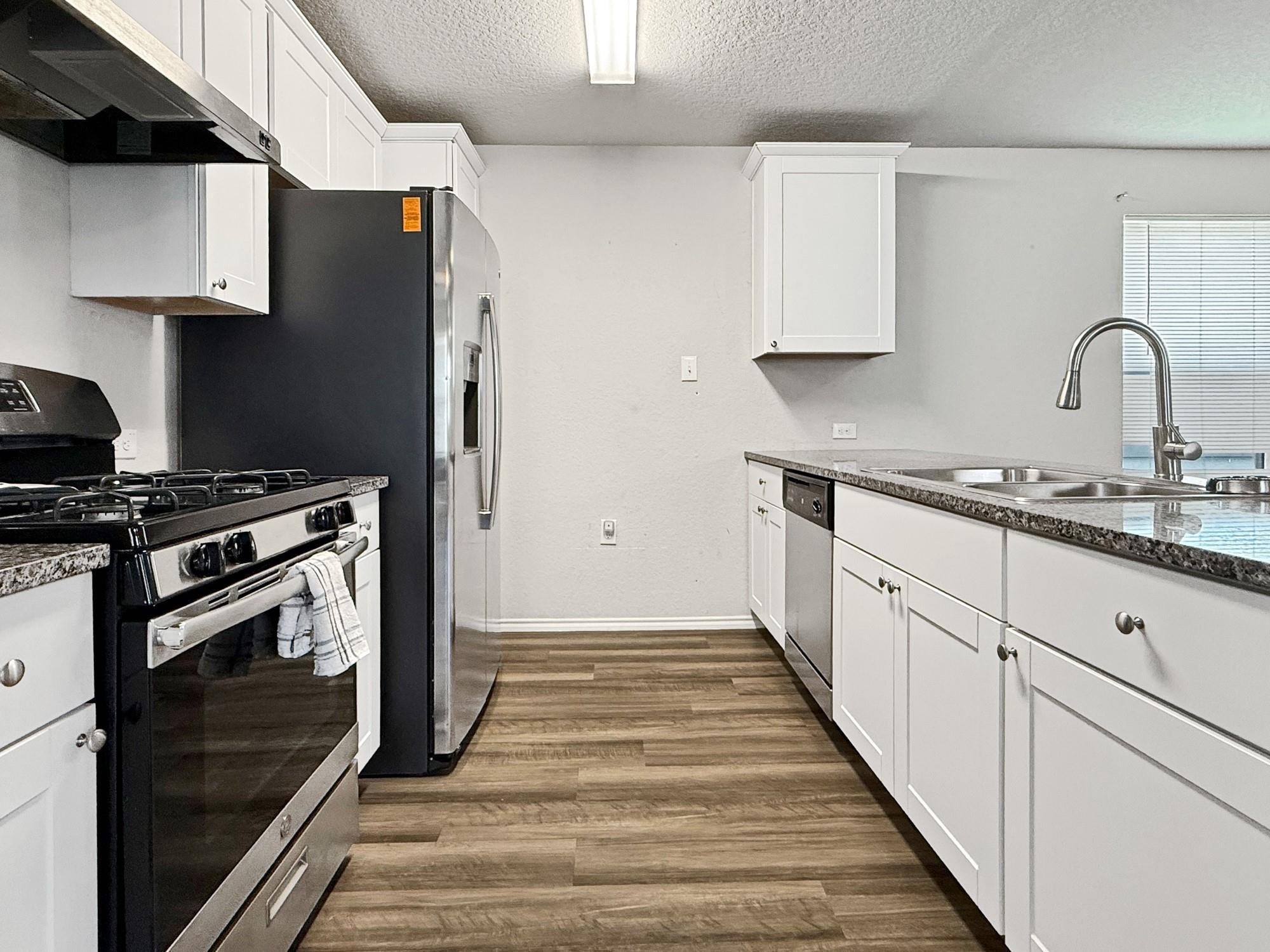 Robbins Pt, San Antonio, TX 78245