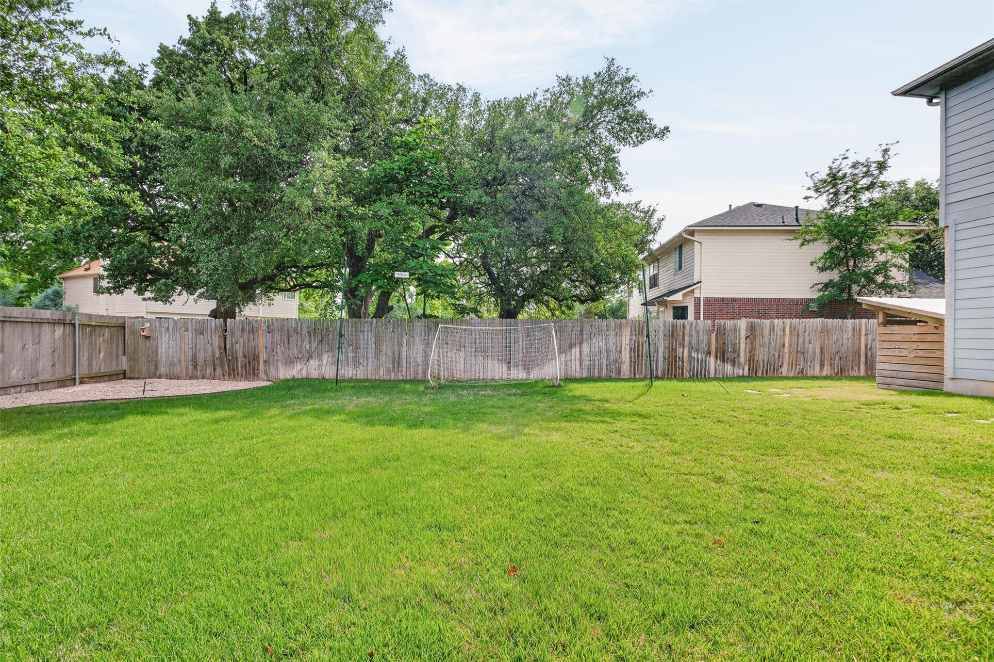 Deer Ledge Trl, Cedar Park, TX 78613