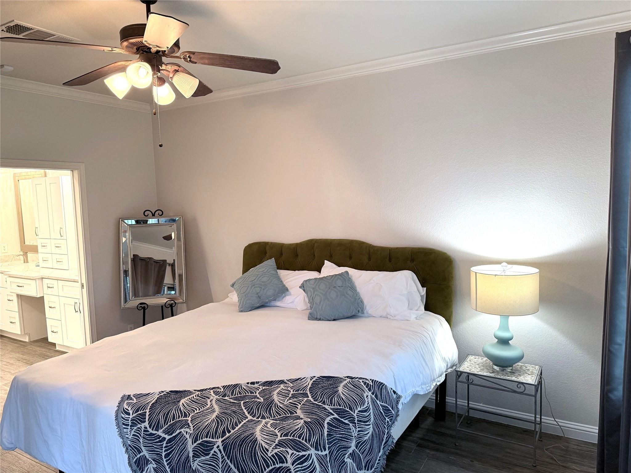 Waterside Dr, Lago Vista, TX 78645