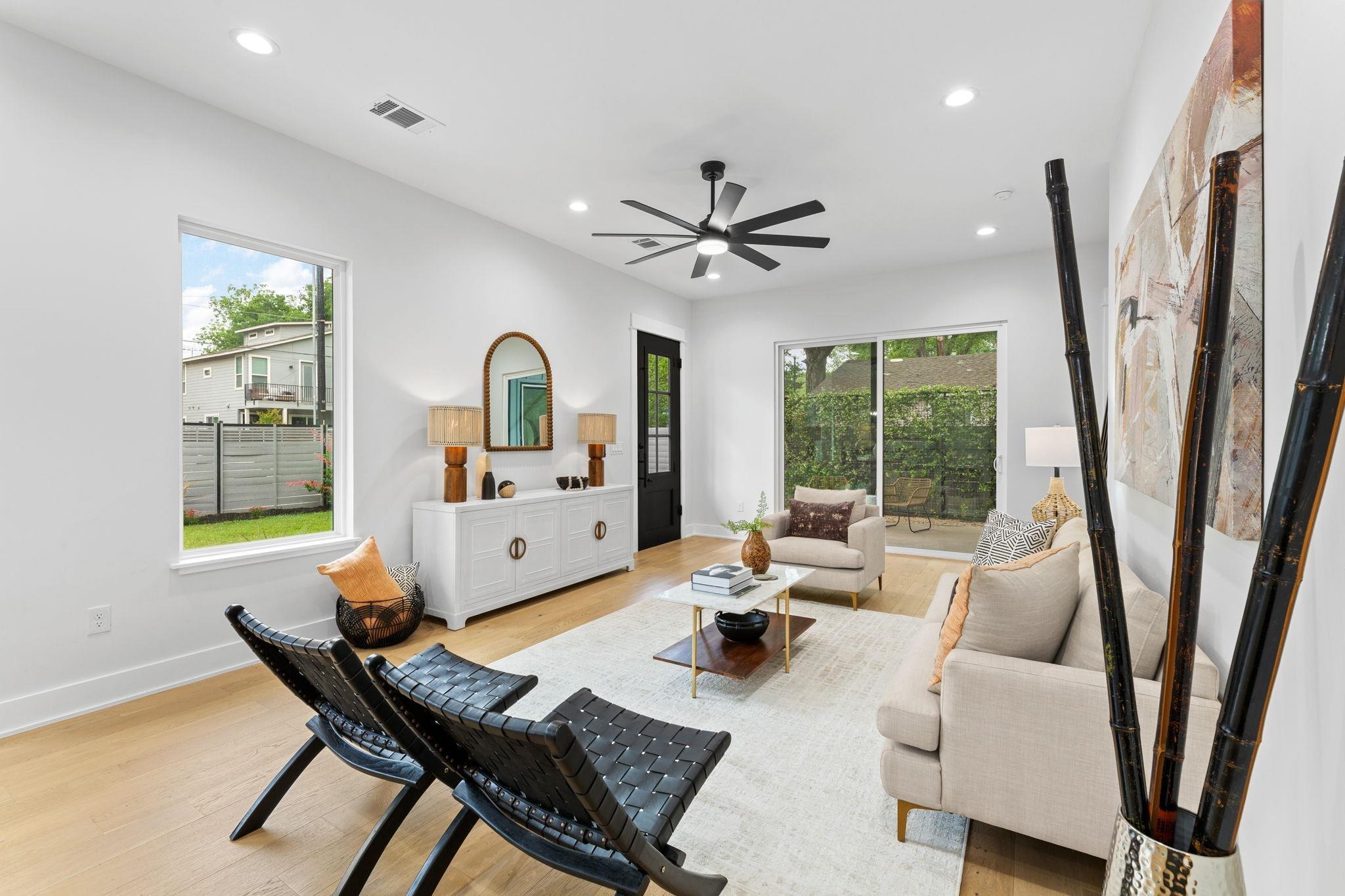 Walton Ln, Austin, TX 78721