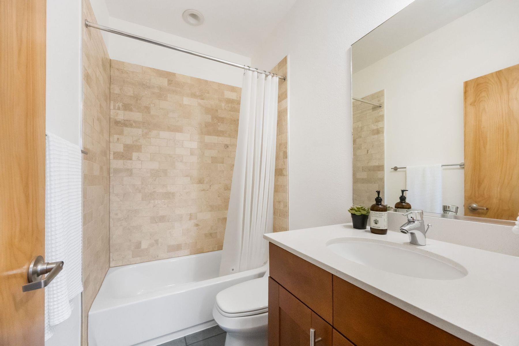 Agatha Cir, Austin, TX 78724