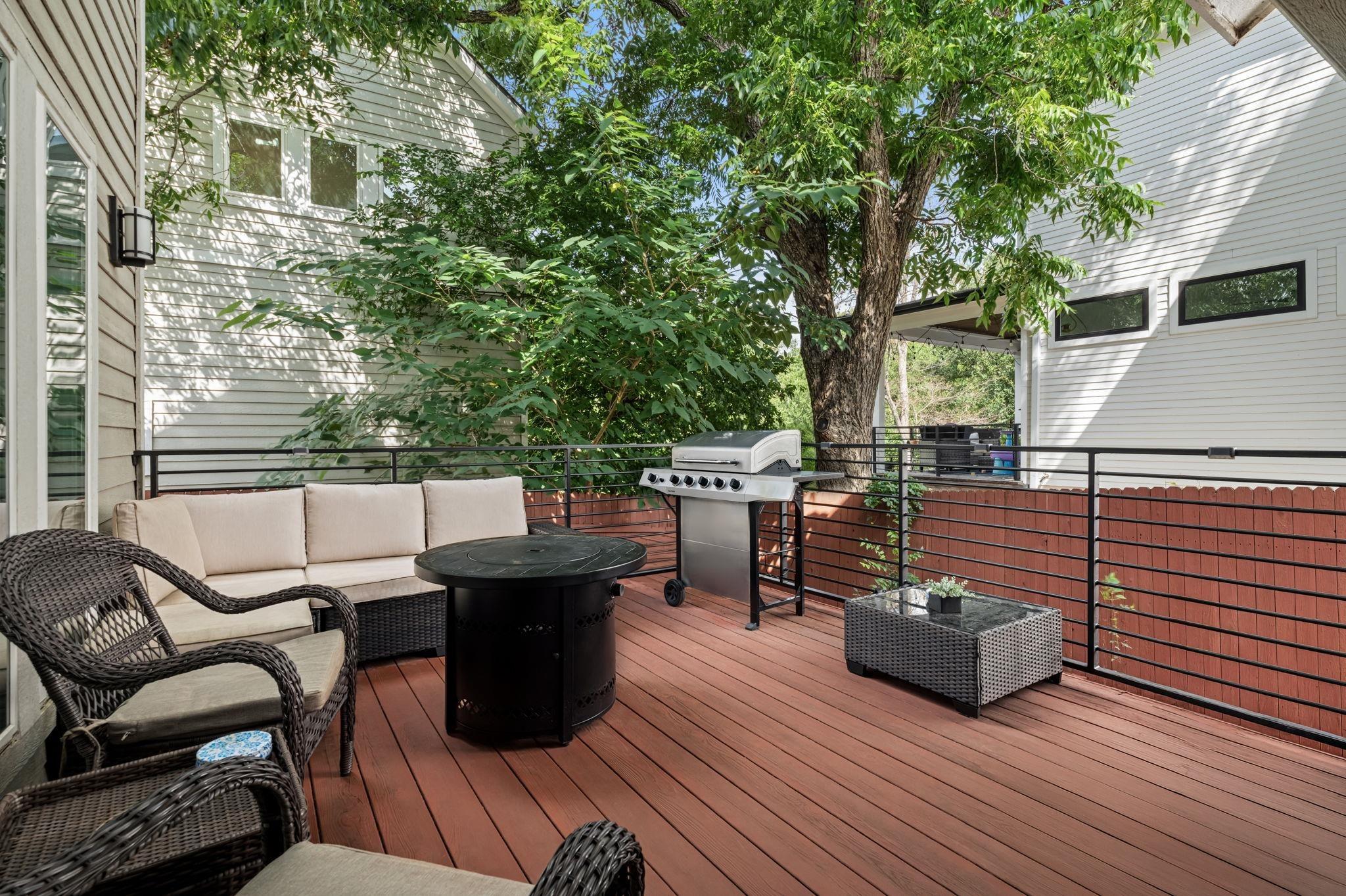 Lott Ave, Austin, TX 78721