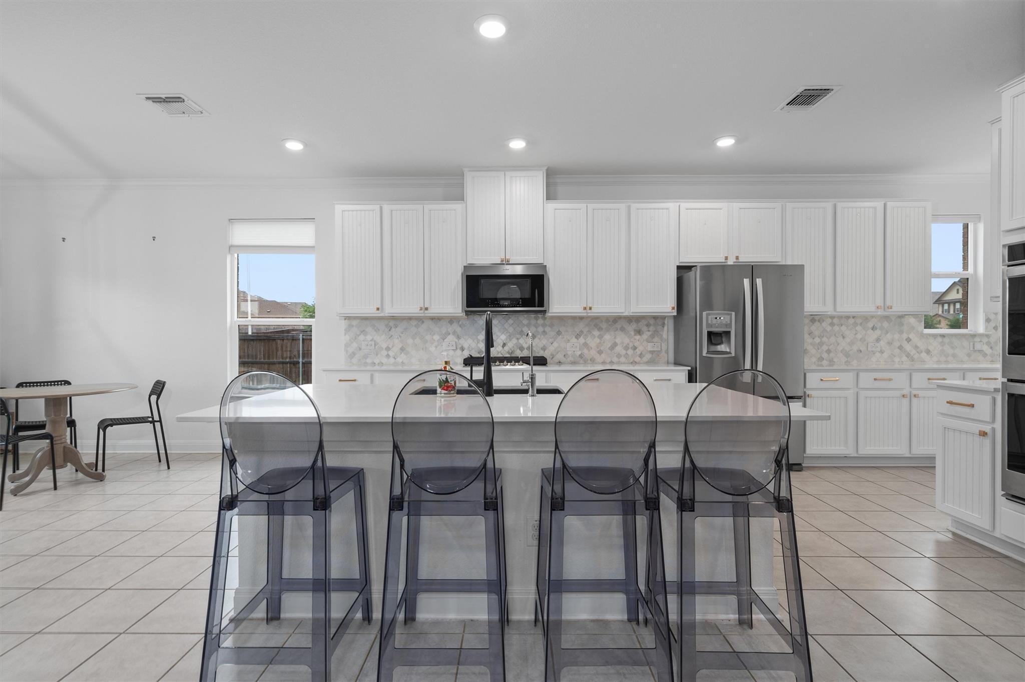 Euless Ln, Leander, TX 78641