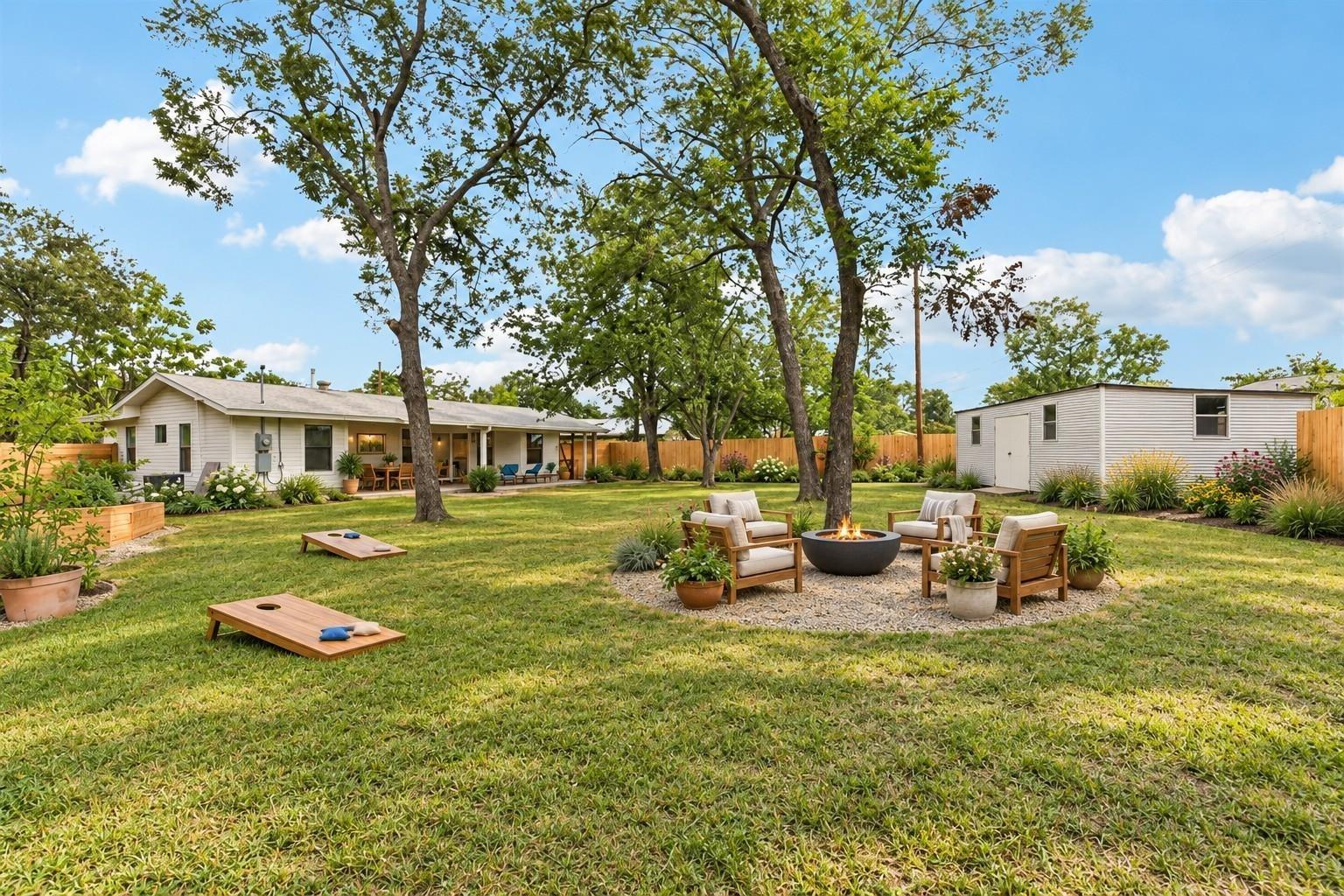 Carriage Dr, Austin, TX 78752