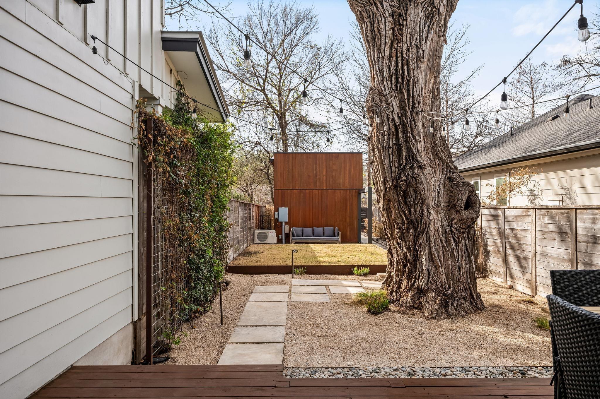 Linden St, Austin, TX 78702