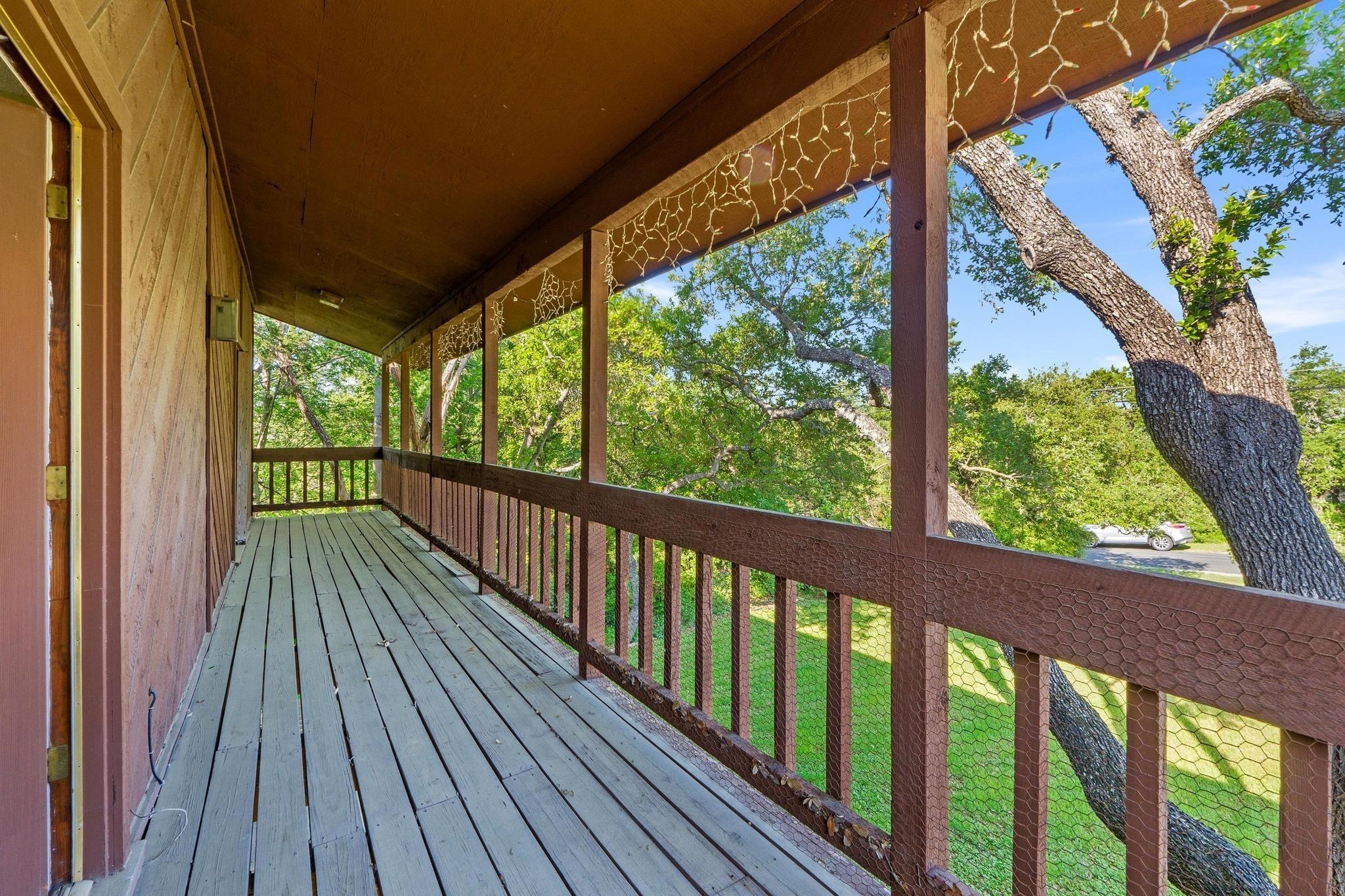 S Laurelwood Dr, Austin, TX 78733