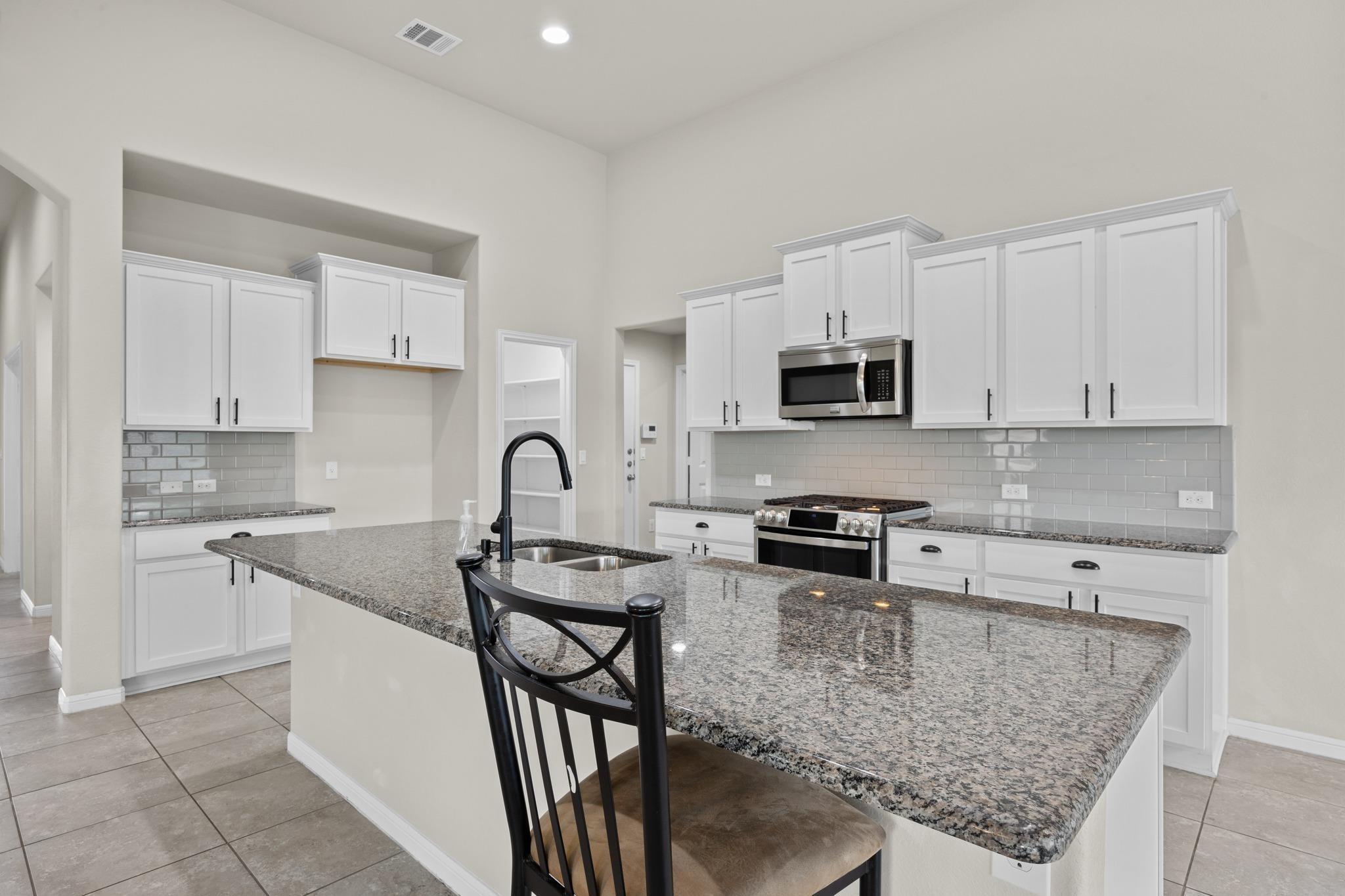 Granbury Cv, Round Rock, TX 78664