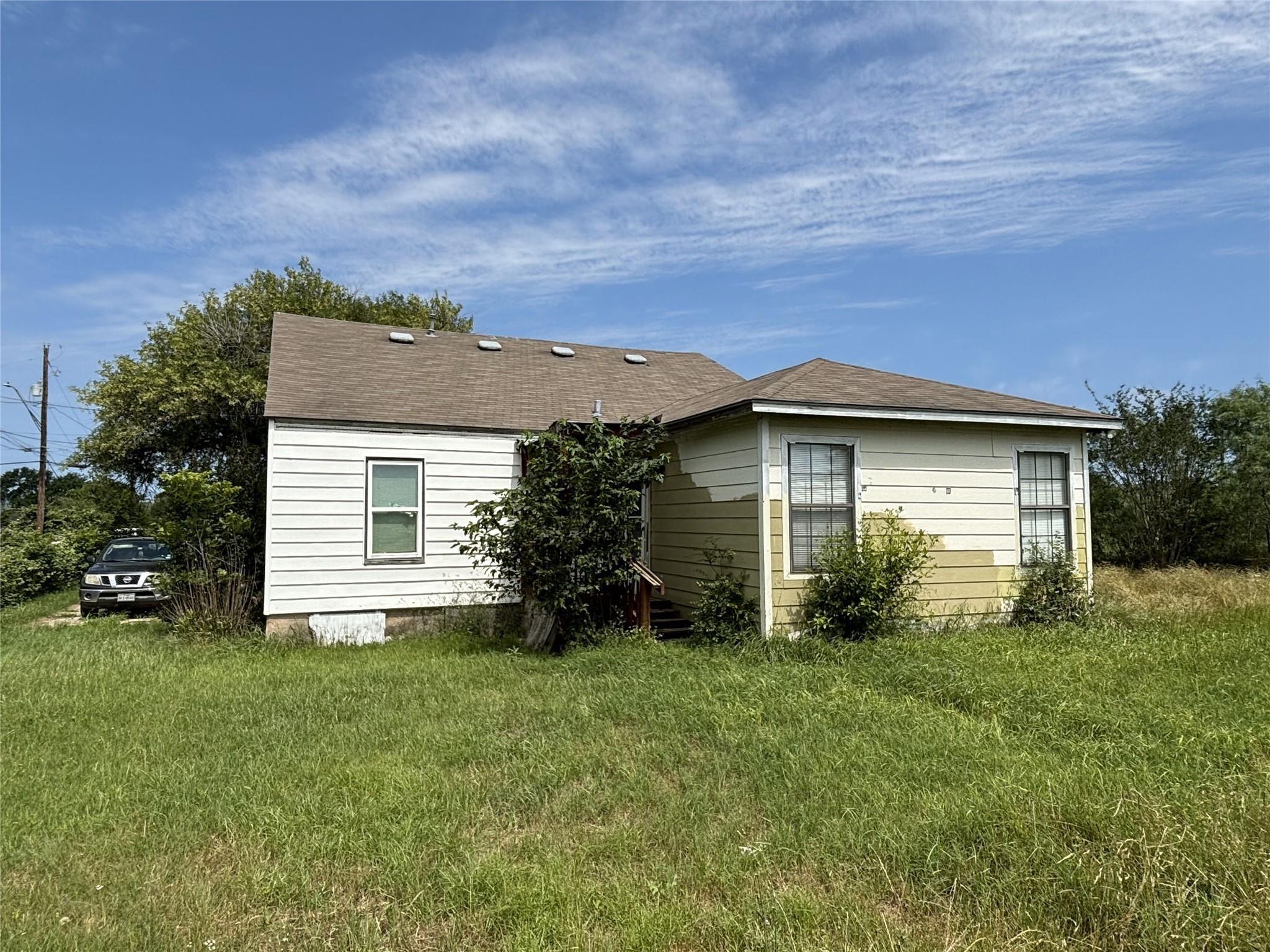 Rogers Ln, Austin, TX 78724
