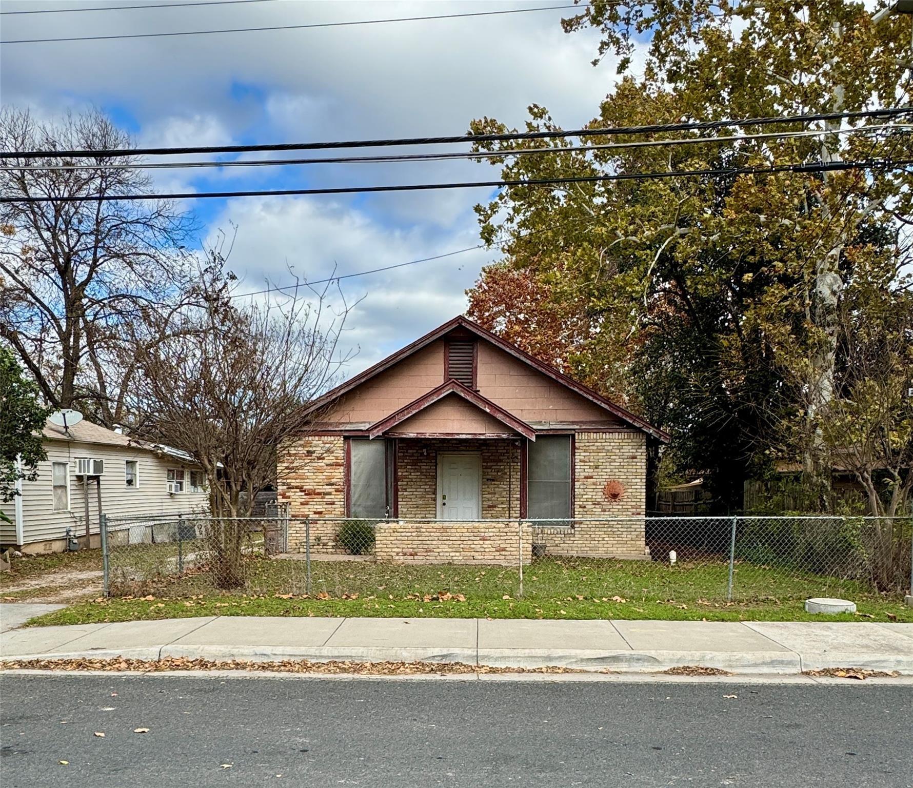 E 52nd St, Austin, TX 78723