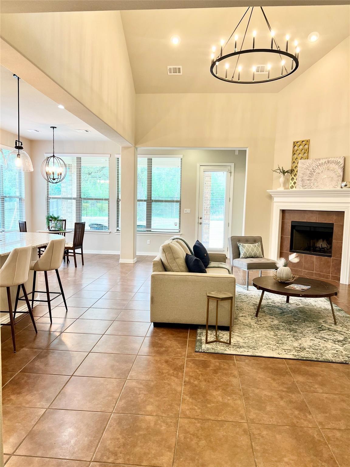 Catalina Ln, Austin, TX 78737