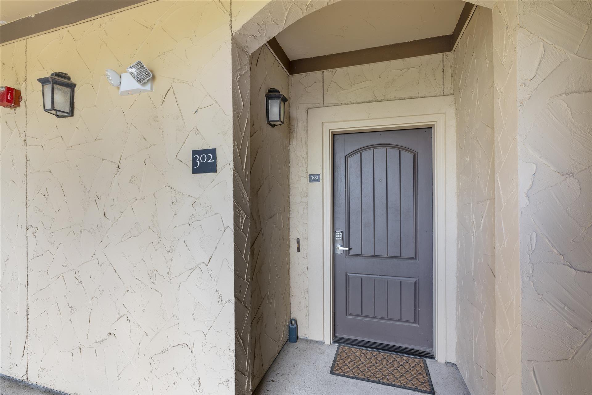 Lantern View Dr, Jonestown, TX 78645