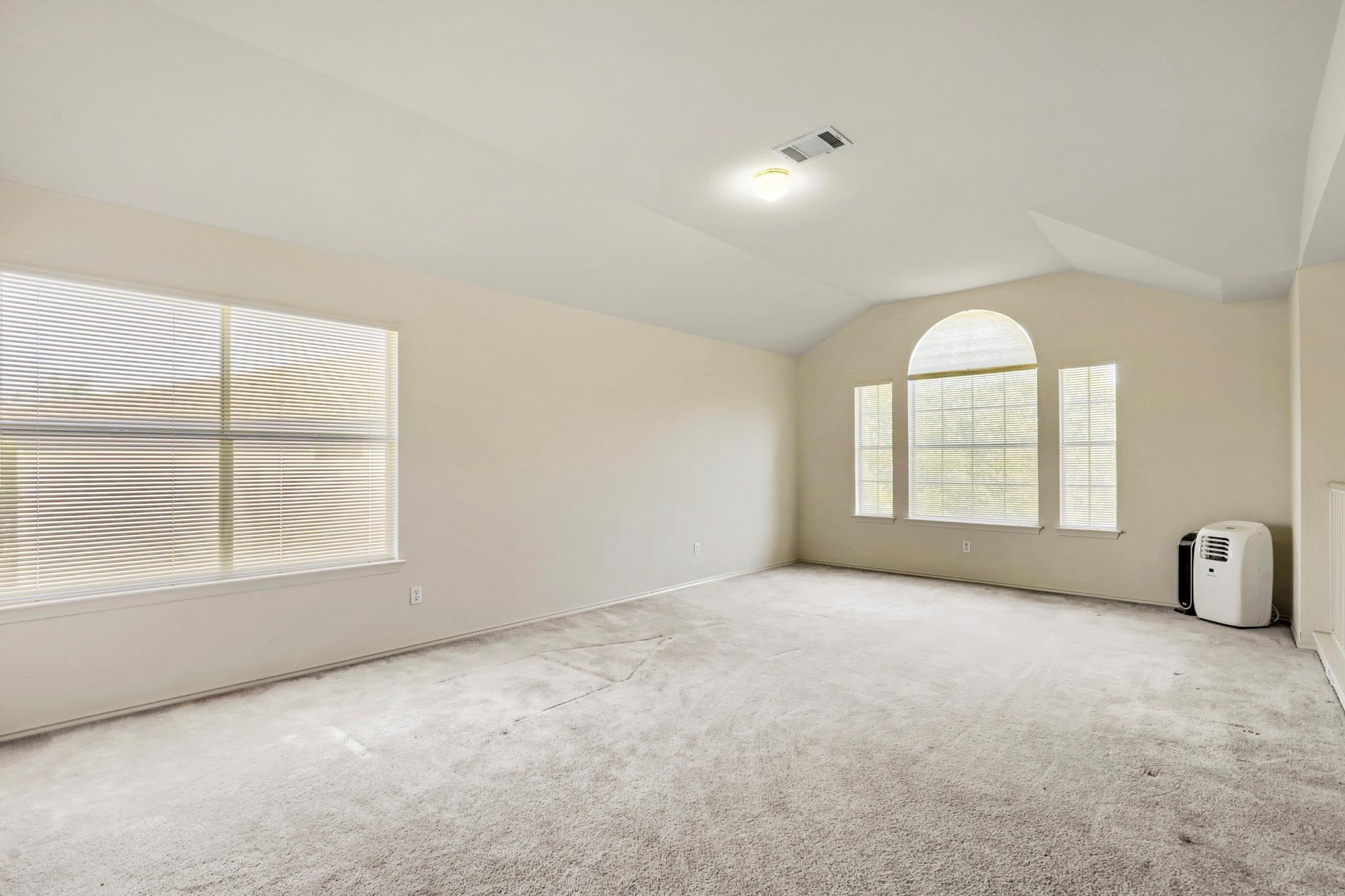 Katzman Dr, Austin, TX 78728