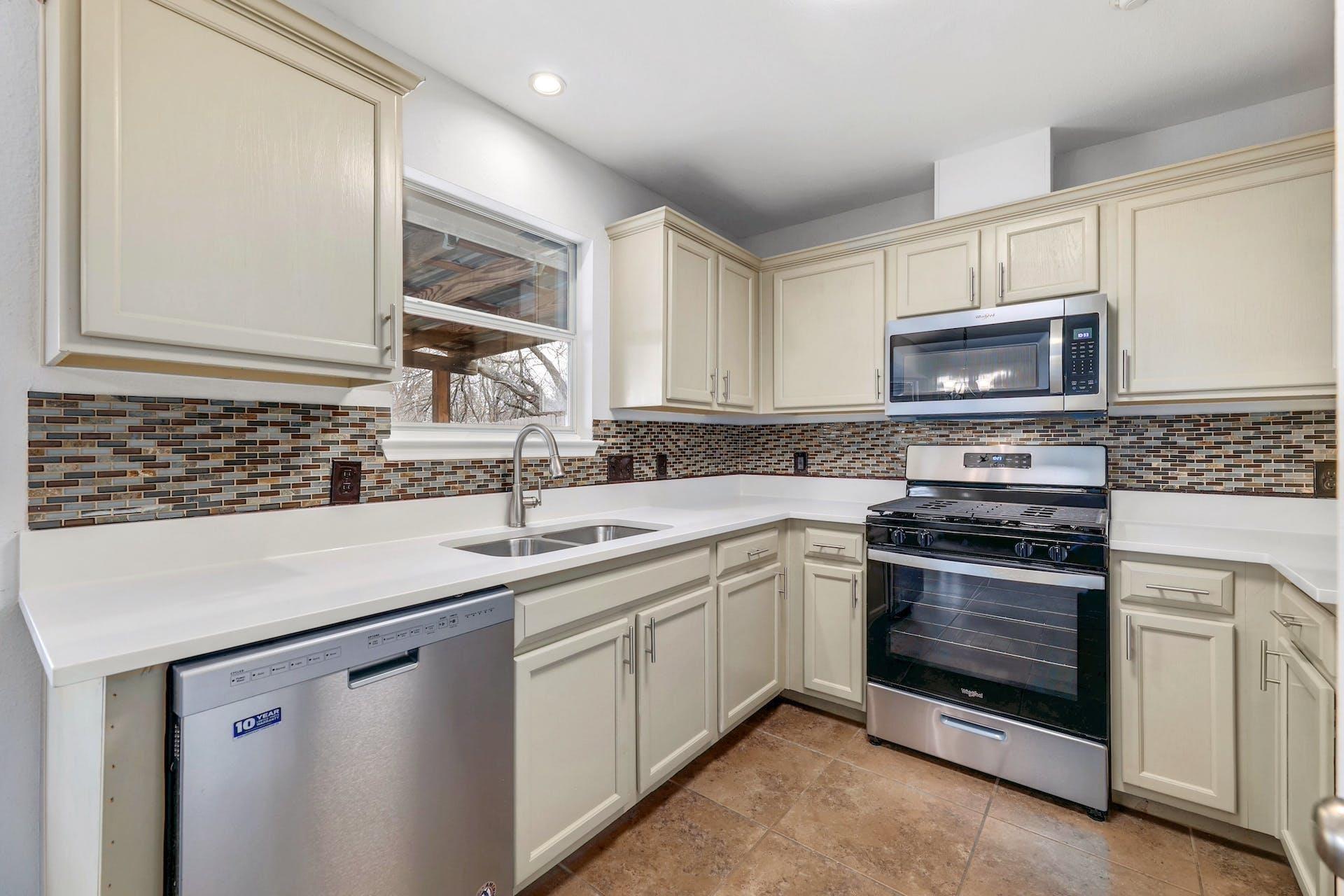 Crystal Knoll Blvd, Georgetown, TX 78626