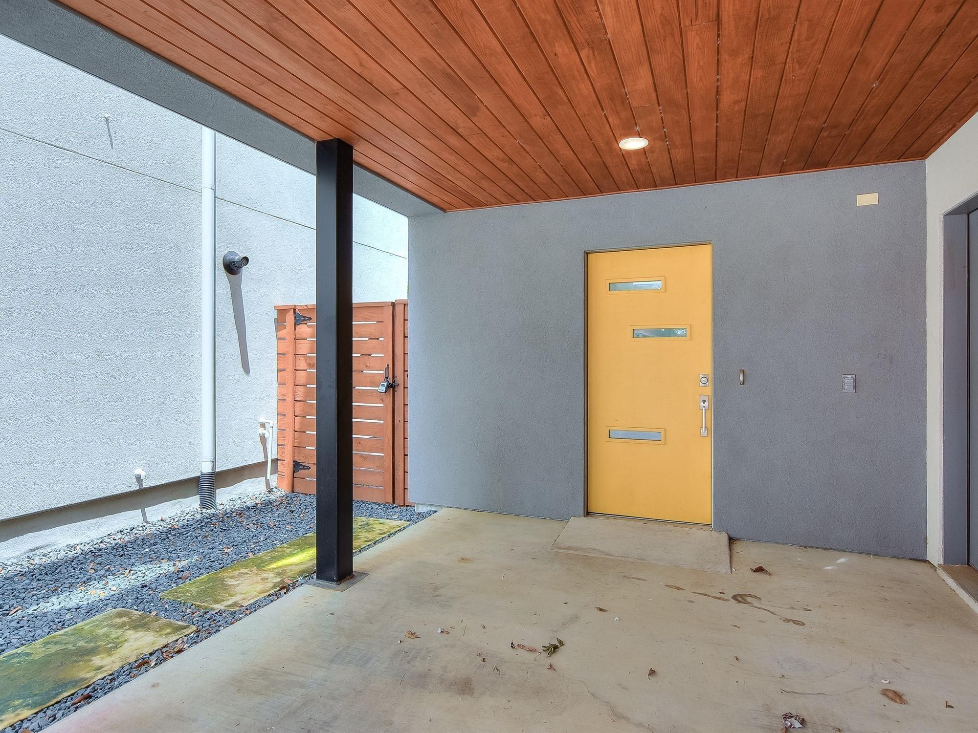 Bluebonnet Ln, Austin, TX 78704