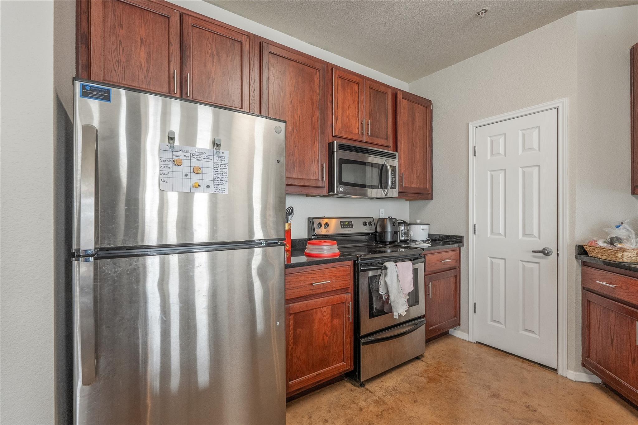 W 25th St, Austin, TX 78705