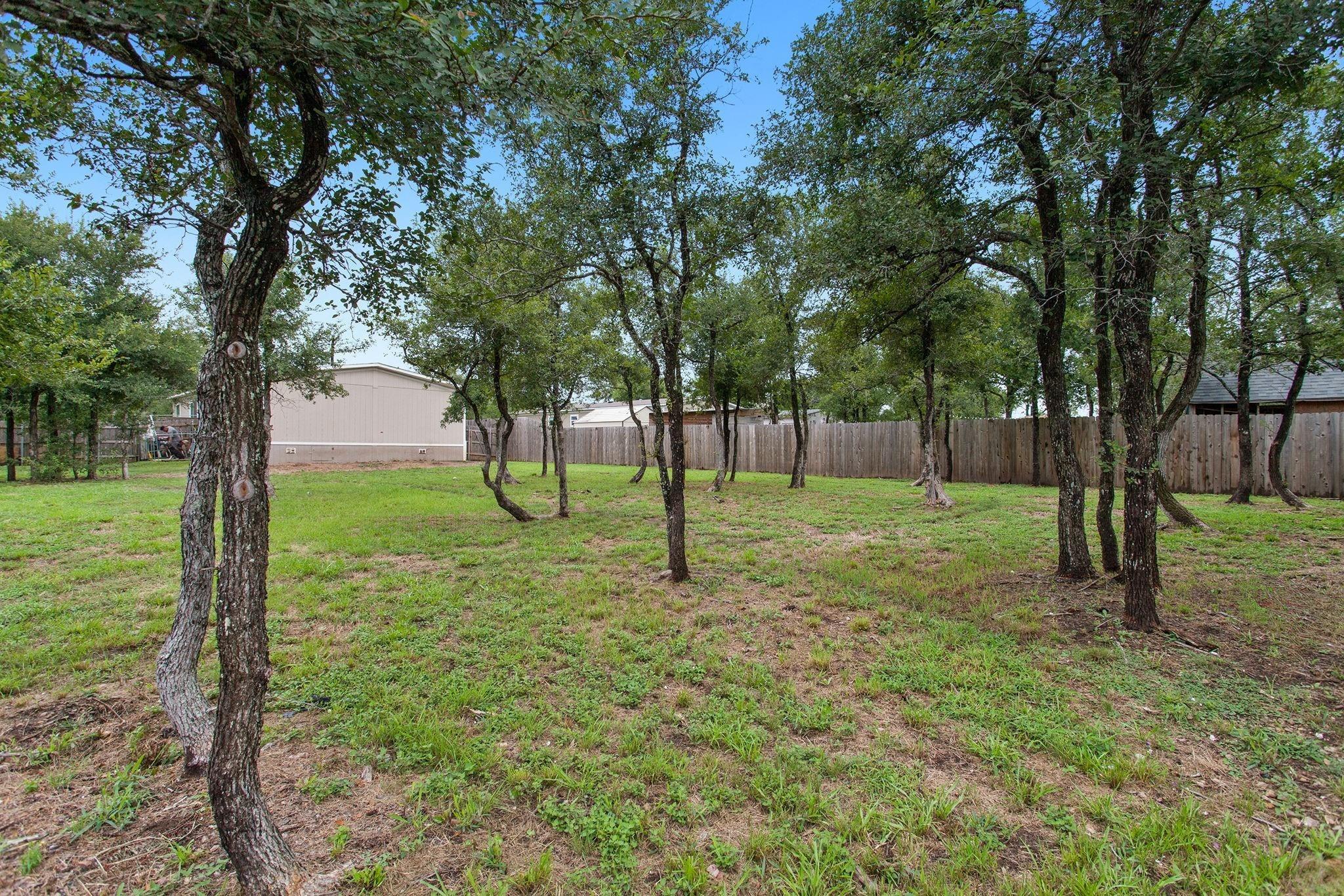 Plumeria Dr, Dale, TX 78616