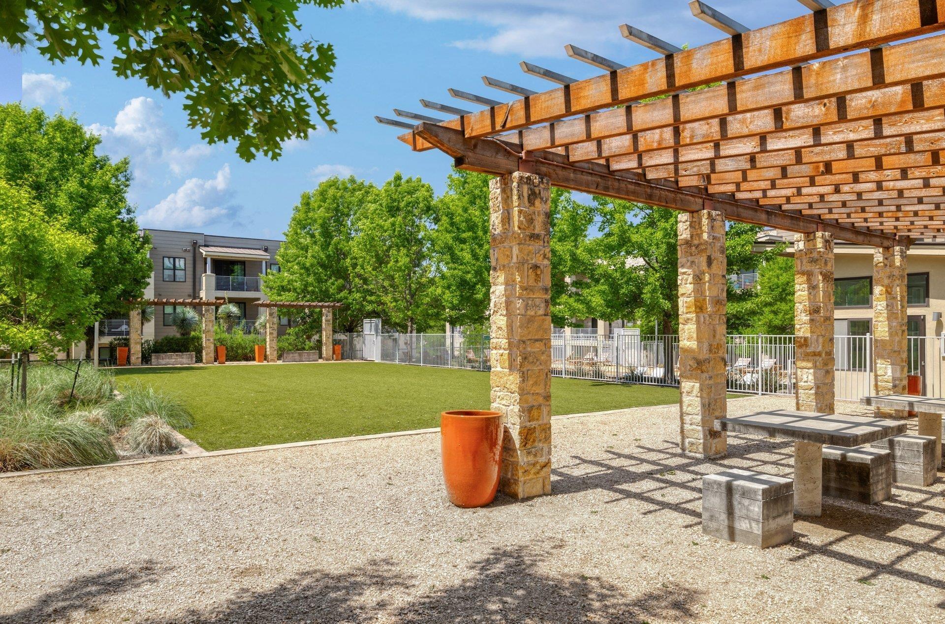 Dulce Ln, Austin, TX 78704