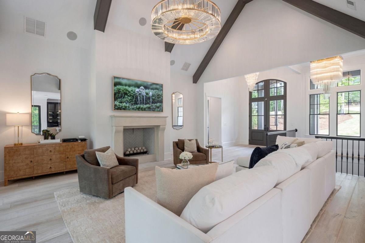 Jones Bluff Ct, Greensboro, GA 30642