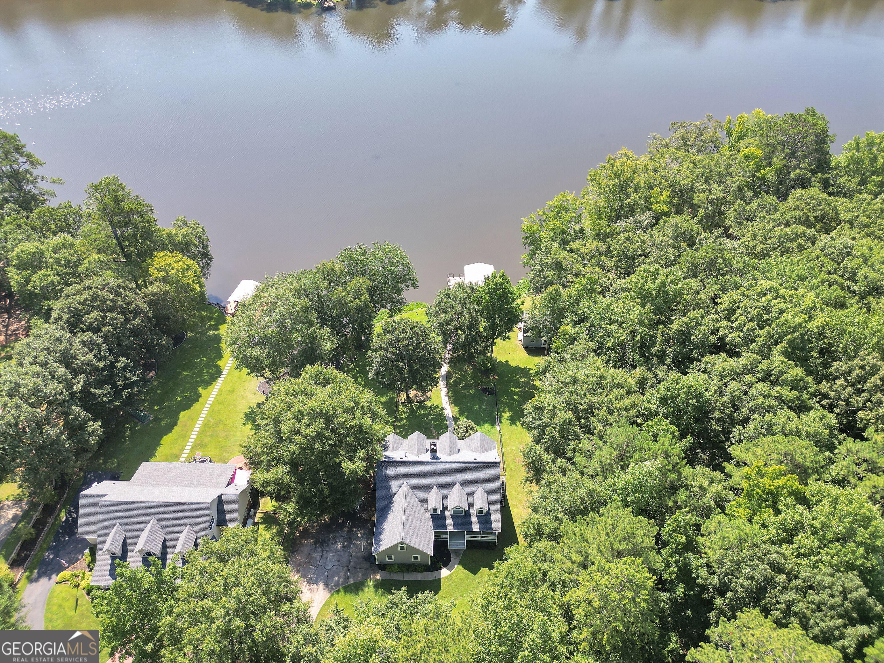 Harbour Shores Dr, Jackson, GA 30233
