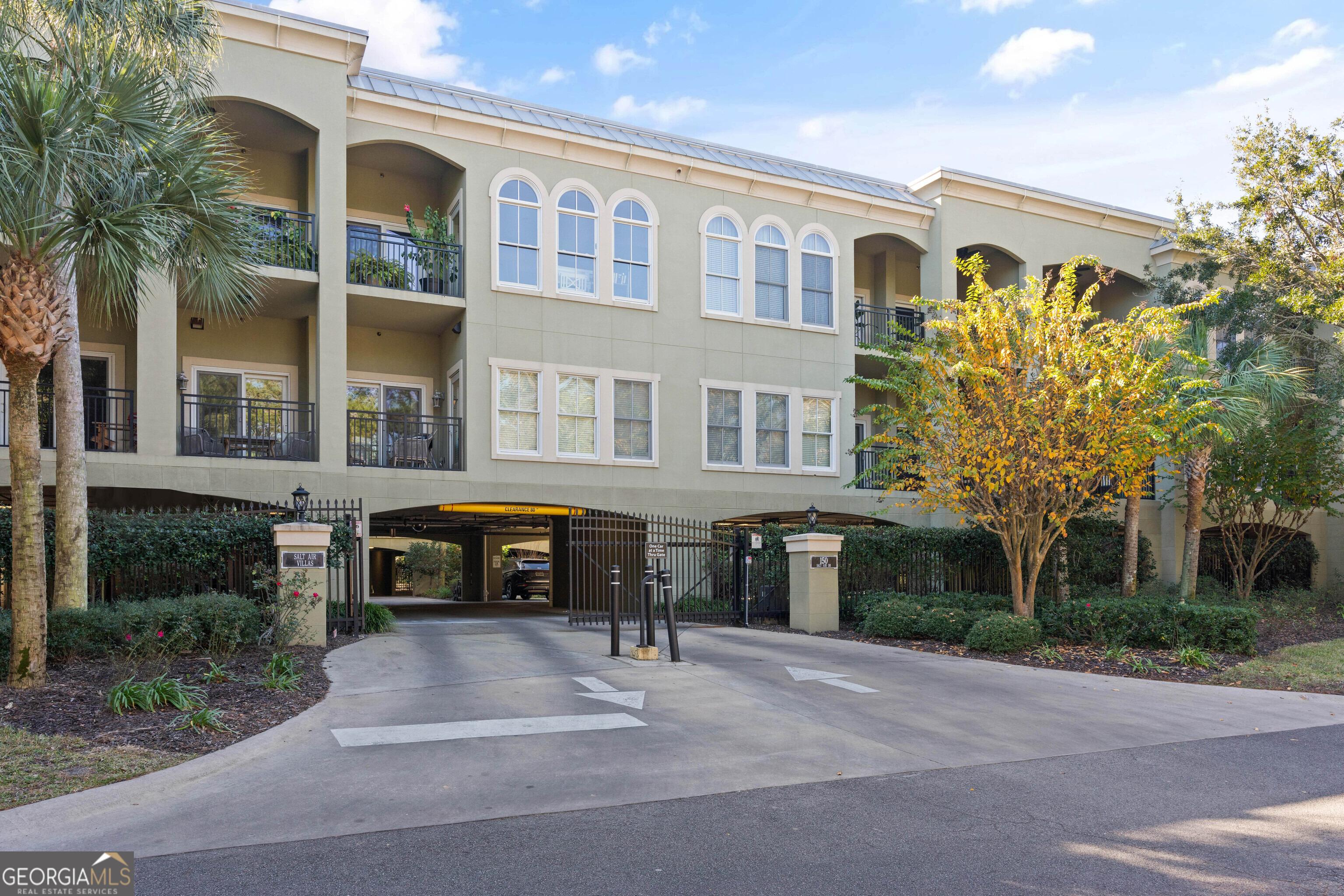 Salt Air Dr, Saint Simons Island, GA 31522