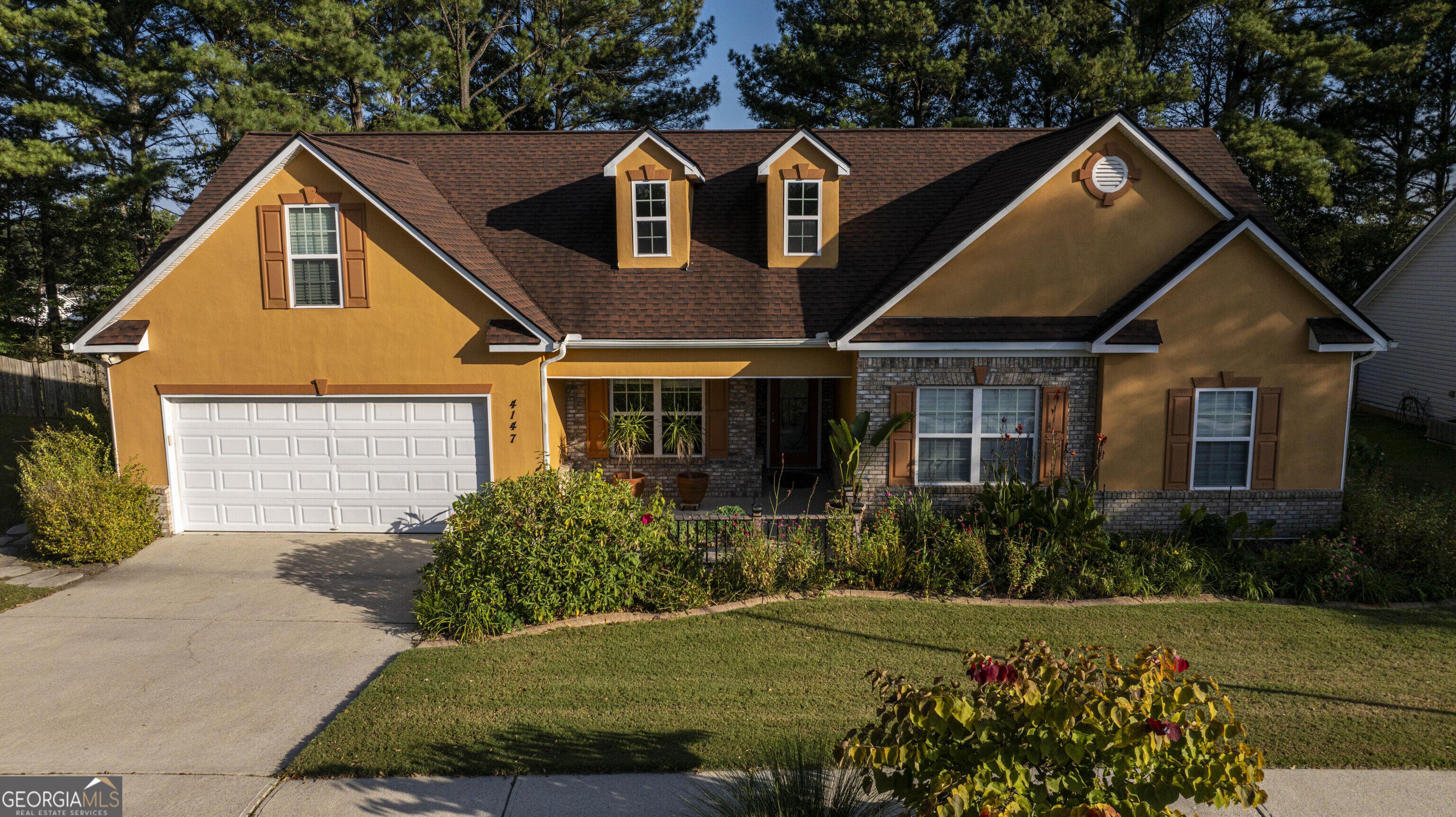 Granite Falls Ln, Loganville, GA 30052