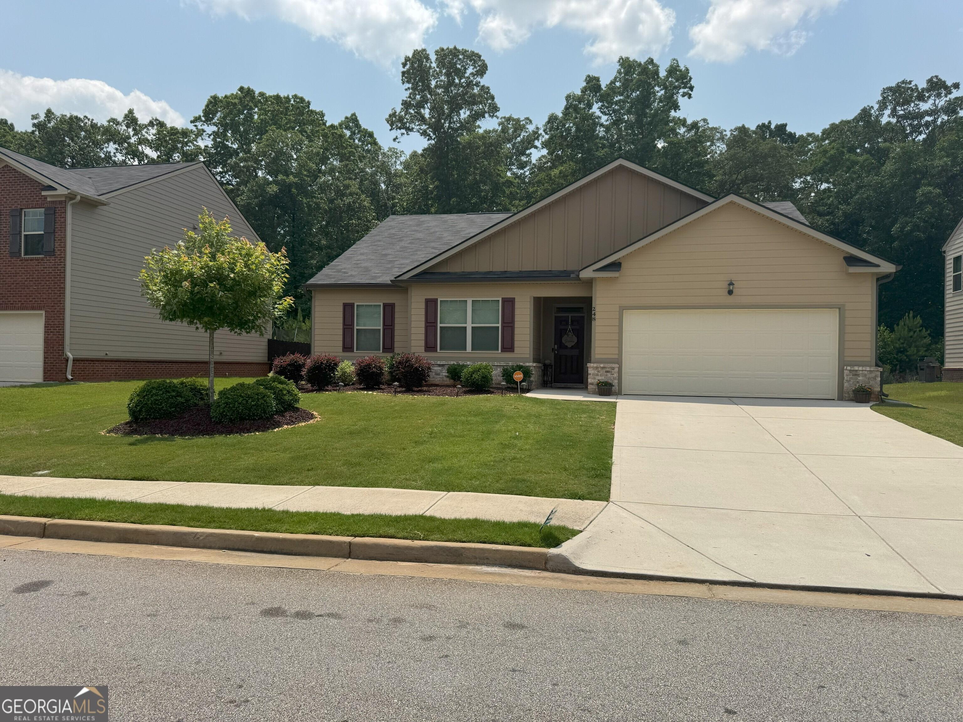 Cranapple Ln, Mcdonough, GA 30253