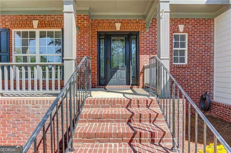 Devenwood Way, Buford, GA 30519