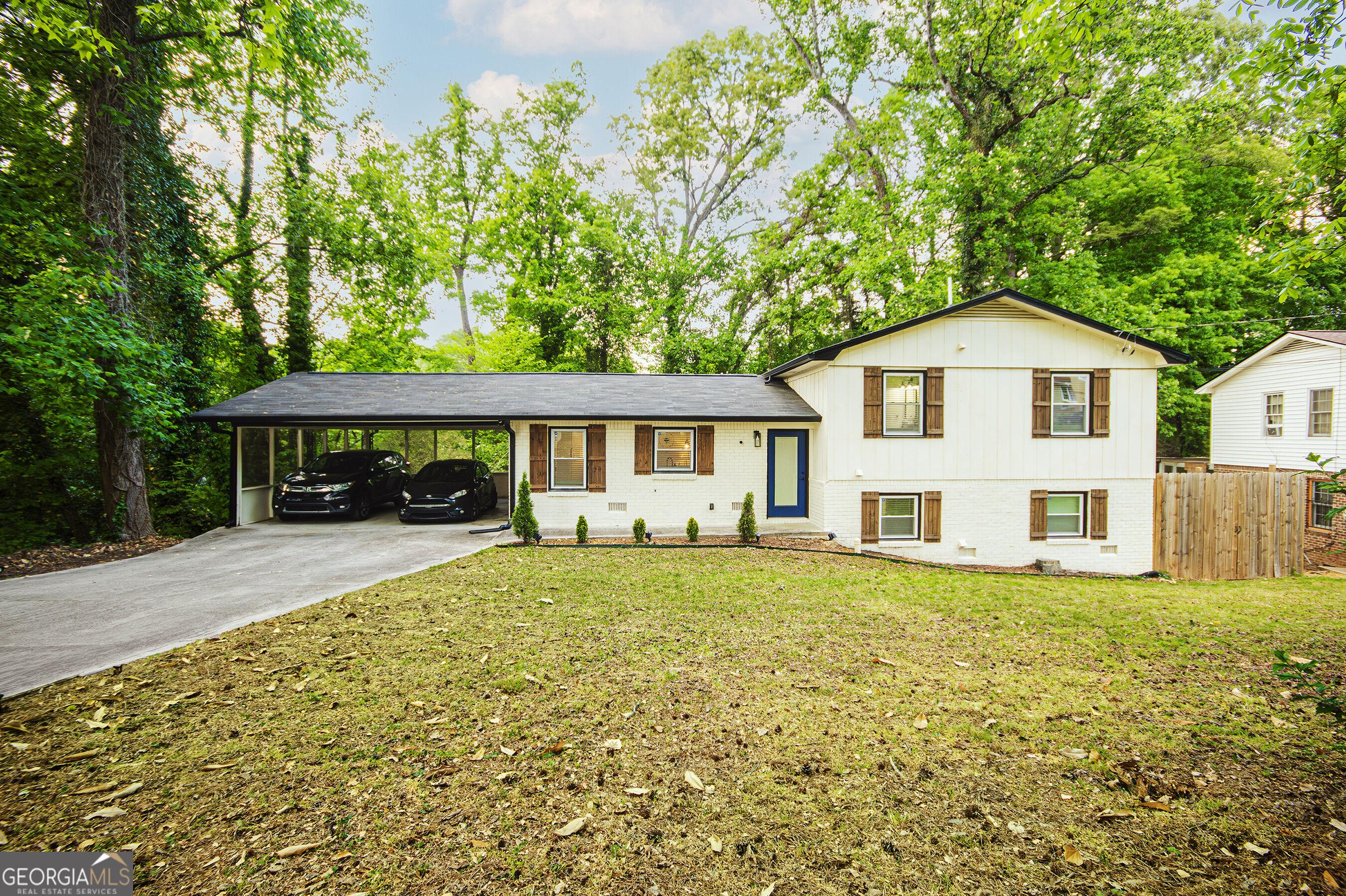 Copperfield Cir, Decatur, GA 30035