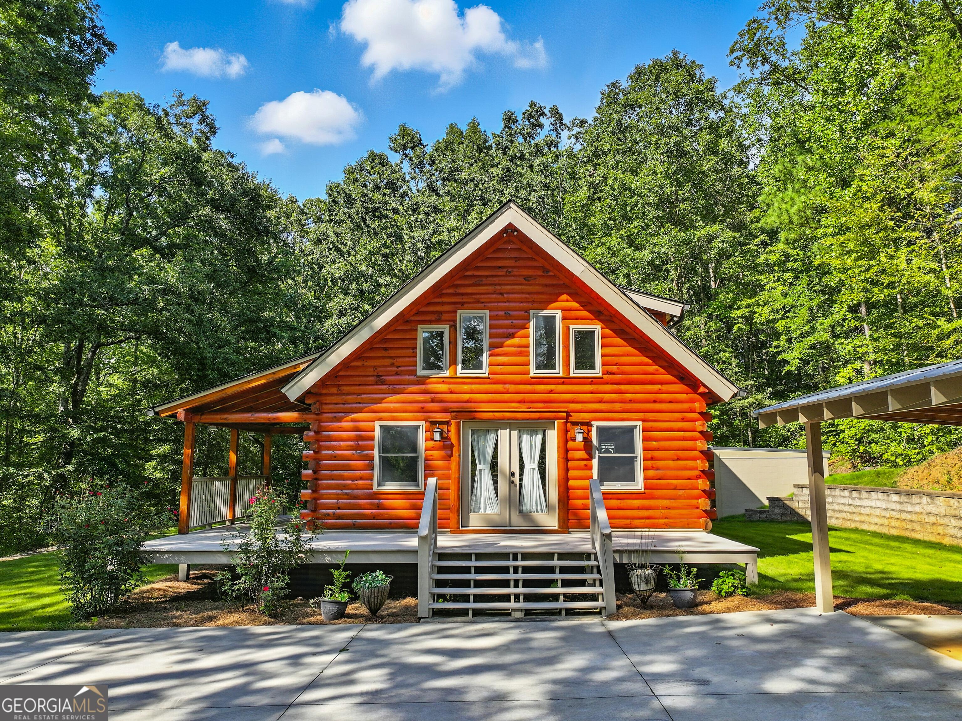 Weaver Rd, Gainesville, GA 30507