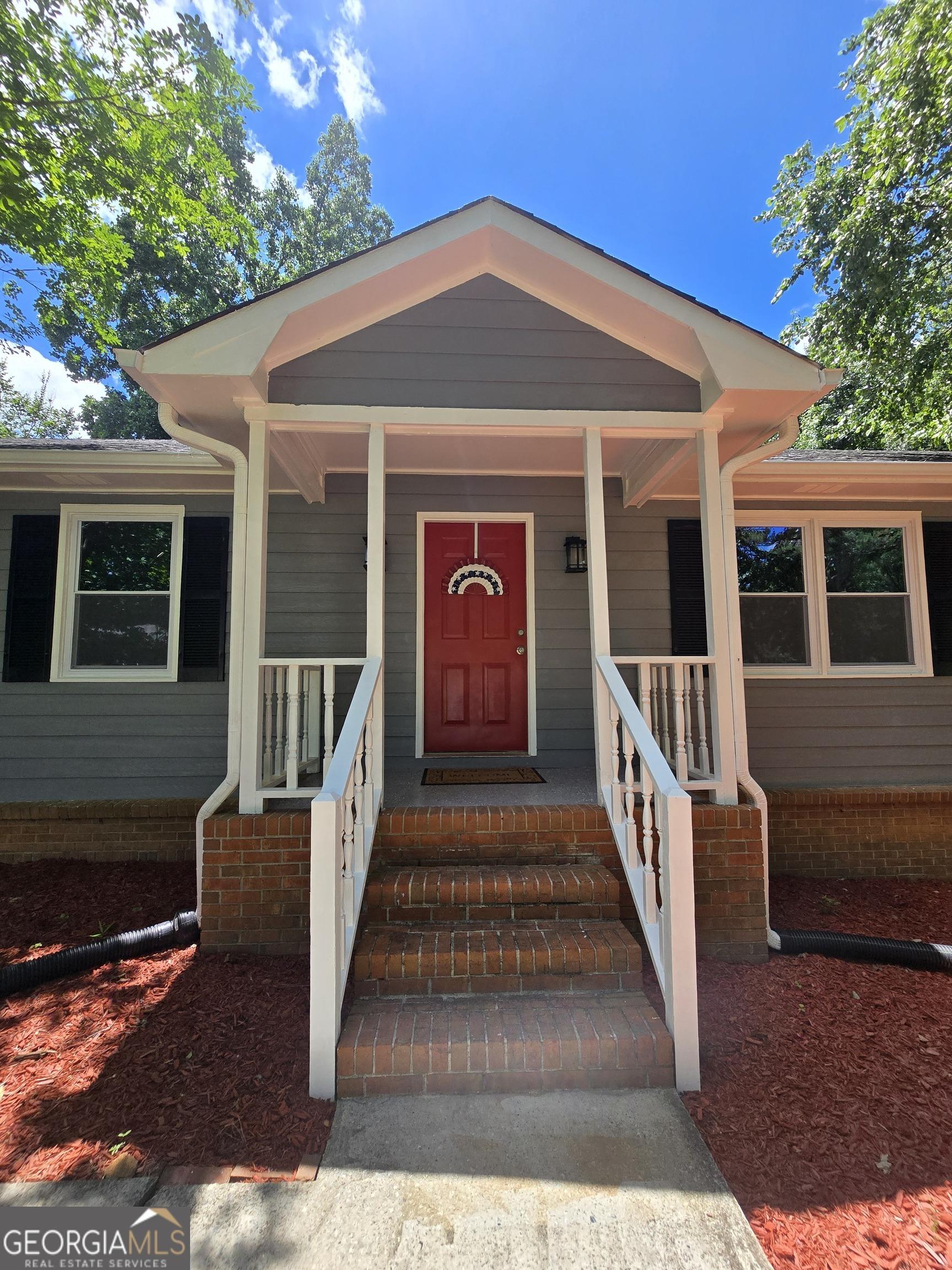 Brook Valley Ct, Jonesboro, GA 30236