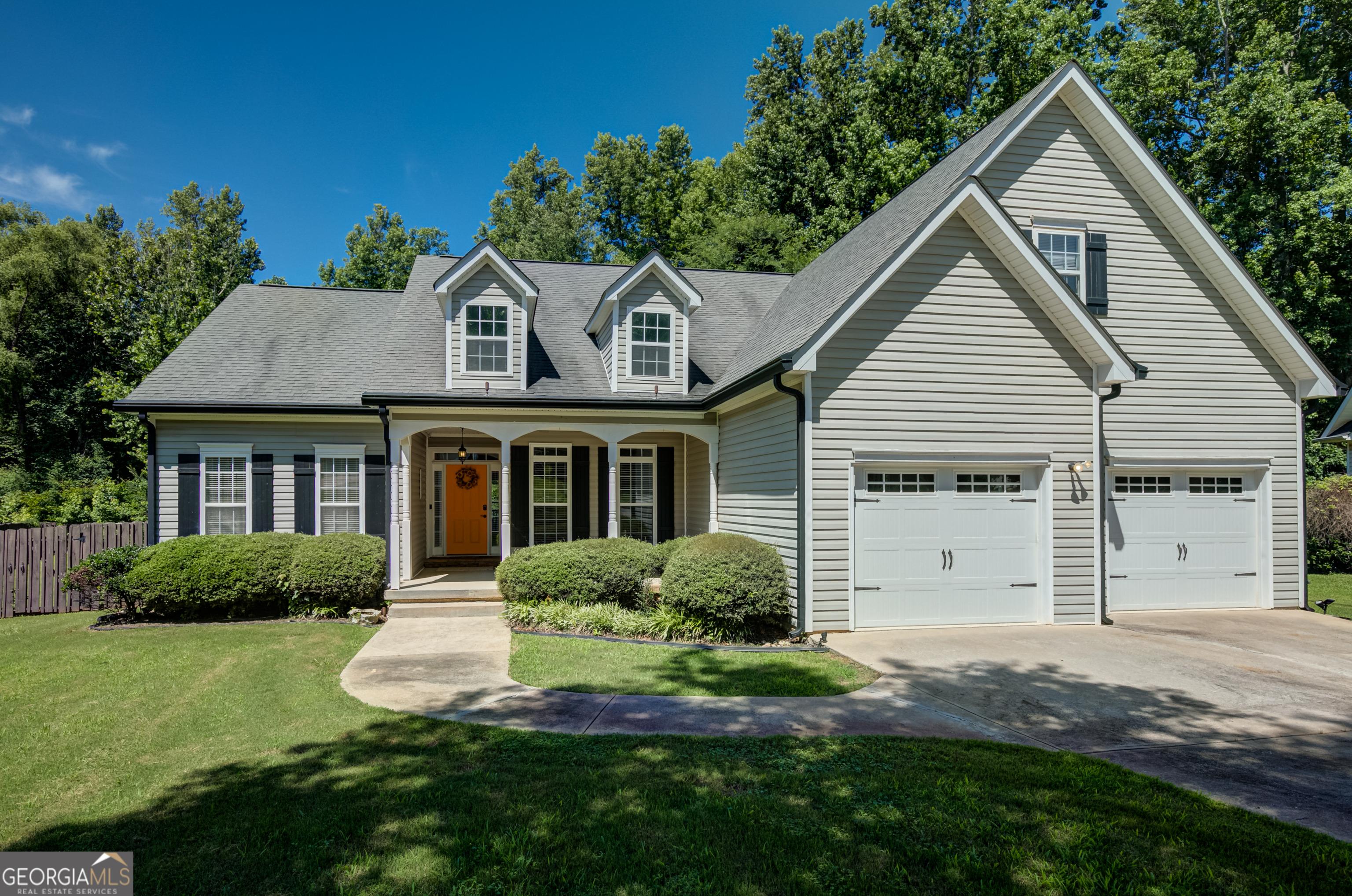 Forest Pt, Newnan, GA 30265