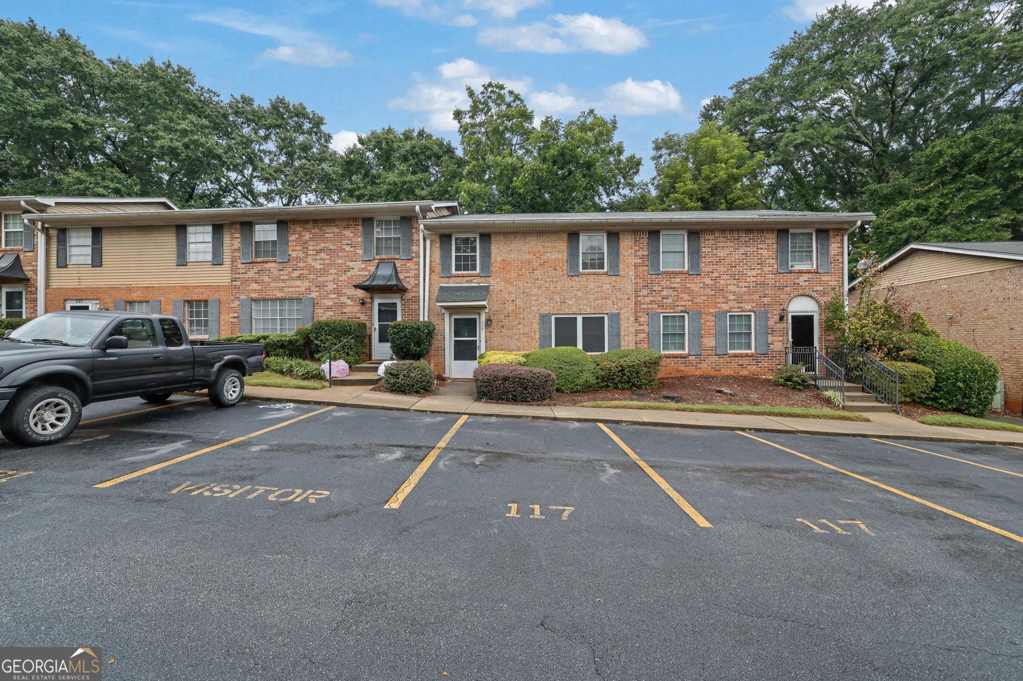 Northdale Pl, Lawrenceville, GA 30046